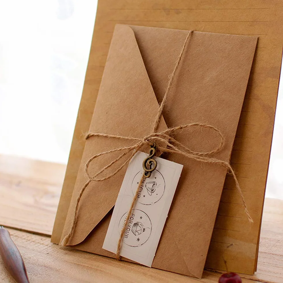 Zestaw papieru listowego i kopert w stylu vintage 60 sztuk, papier do tekstu w stylu vintage - 20 arkuszy A5 papieru w stylu vintage, 10 kopert kraft, 10 kluczy w stylu retro, 10 lin konopnych, 10