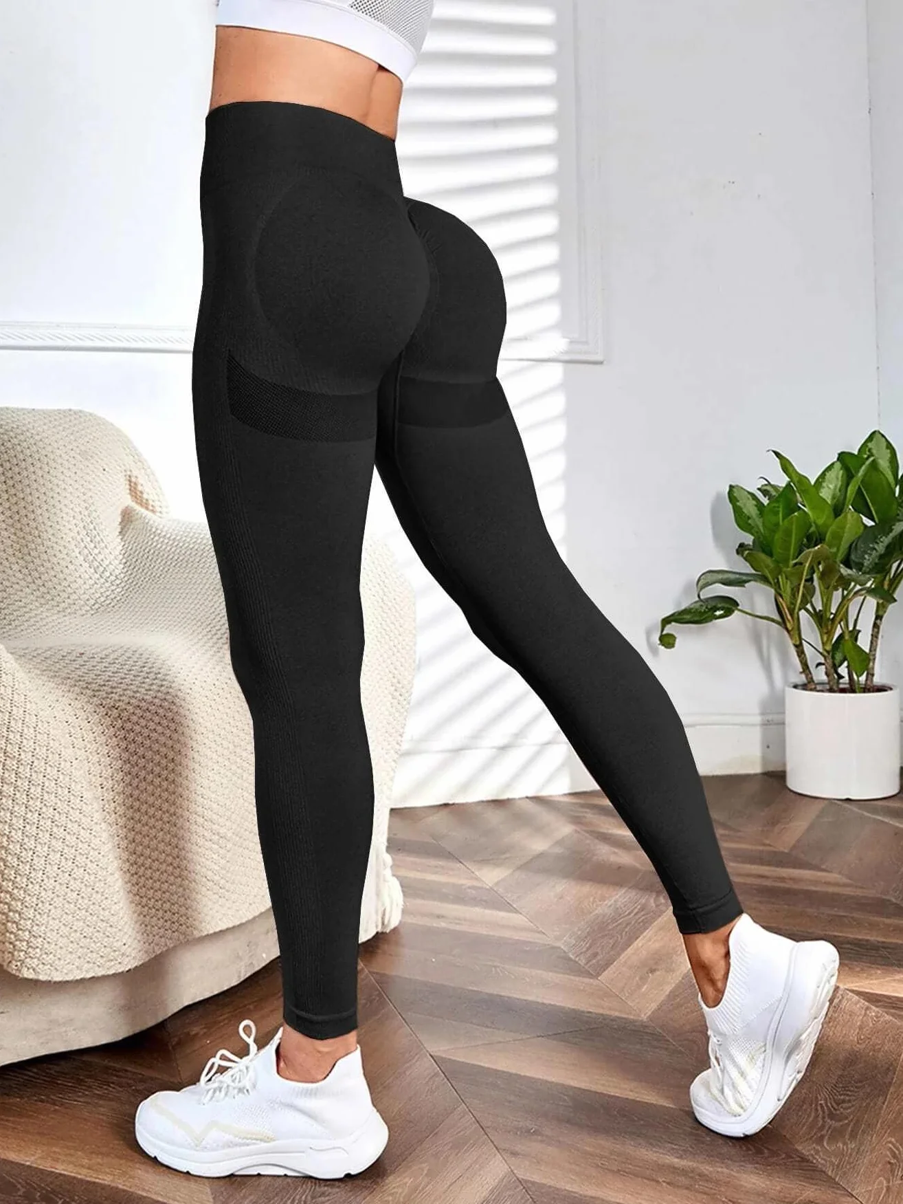 Legginsy damskie typu push-up z wysokim stanem. Legginsy sportowe na siłownię, do jogi, fitnessu, odporne na zabrudzenia, zapachowe, oddychające, lekkie, antystatyczne.