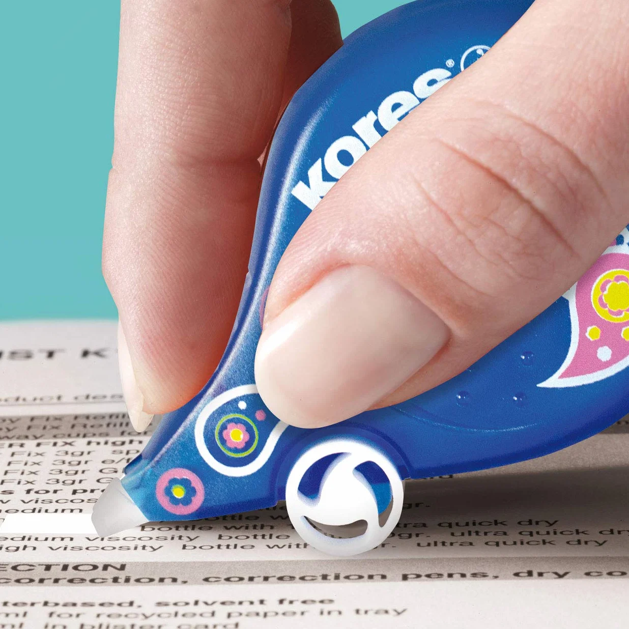 Kores - Skuter: Paisley korektor z myszką dla uczniów i dorosłych, nieodklejający się suchy wałek korekcyjny z prowadnicą koła o ergonomicznym kształcie, do szkoły - 8 m x 4,2 mm
