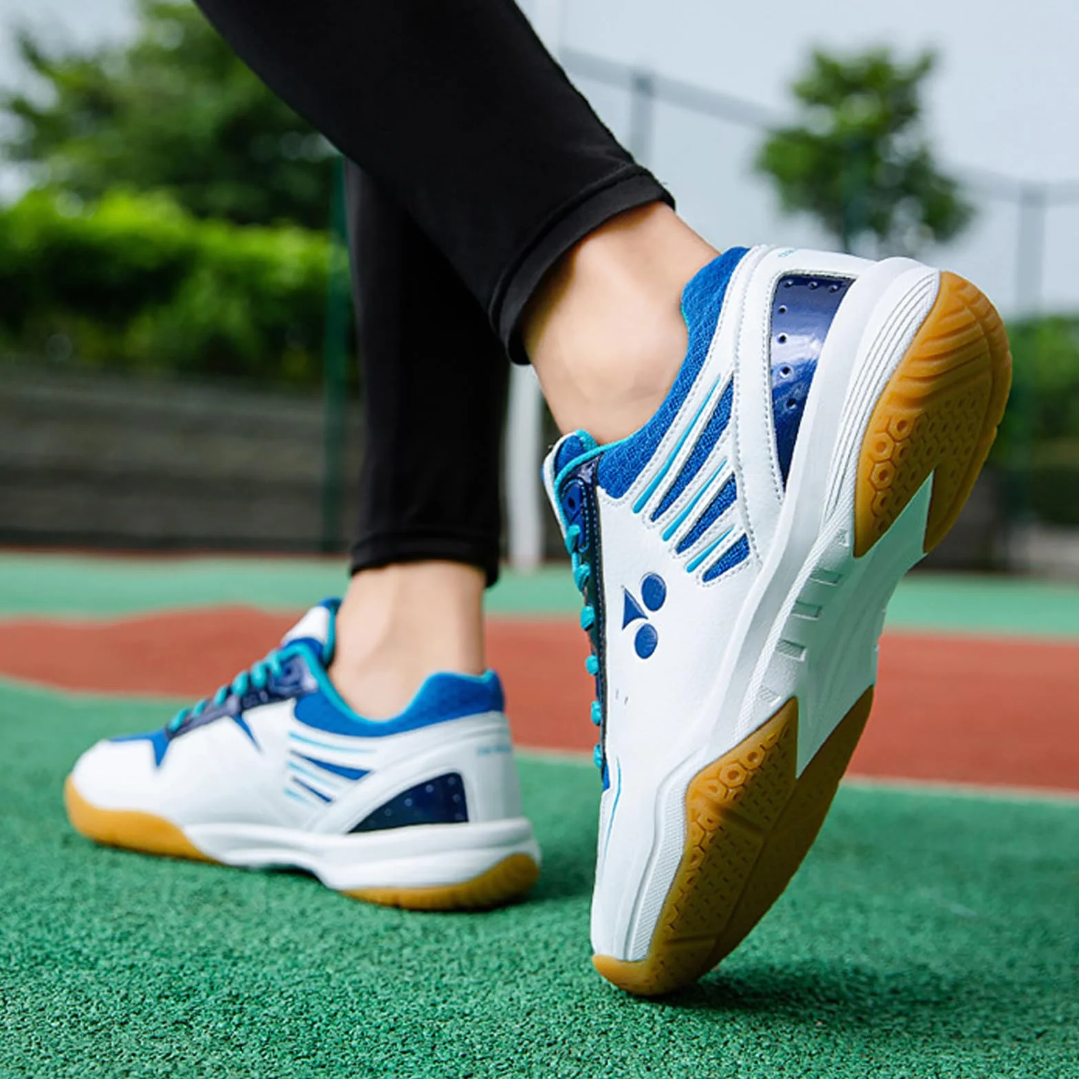 Buty do tenisa stołowego, lekkie buty do badmintona i do squasha, antypoślizgowe, odporne na zużycie, do sportów wewnątrz i na zewnątrz, dla mężczyzn i kobiet, w każdym wieku, unisex