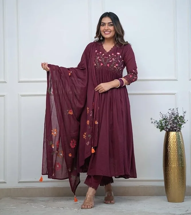 Damski haftowany Anarkali Kurta i Spodnie Zestaw z Nadrukiem Bawełny Malmal Dupatta i Koronką