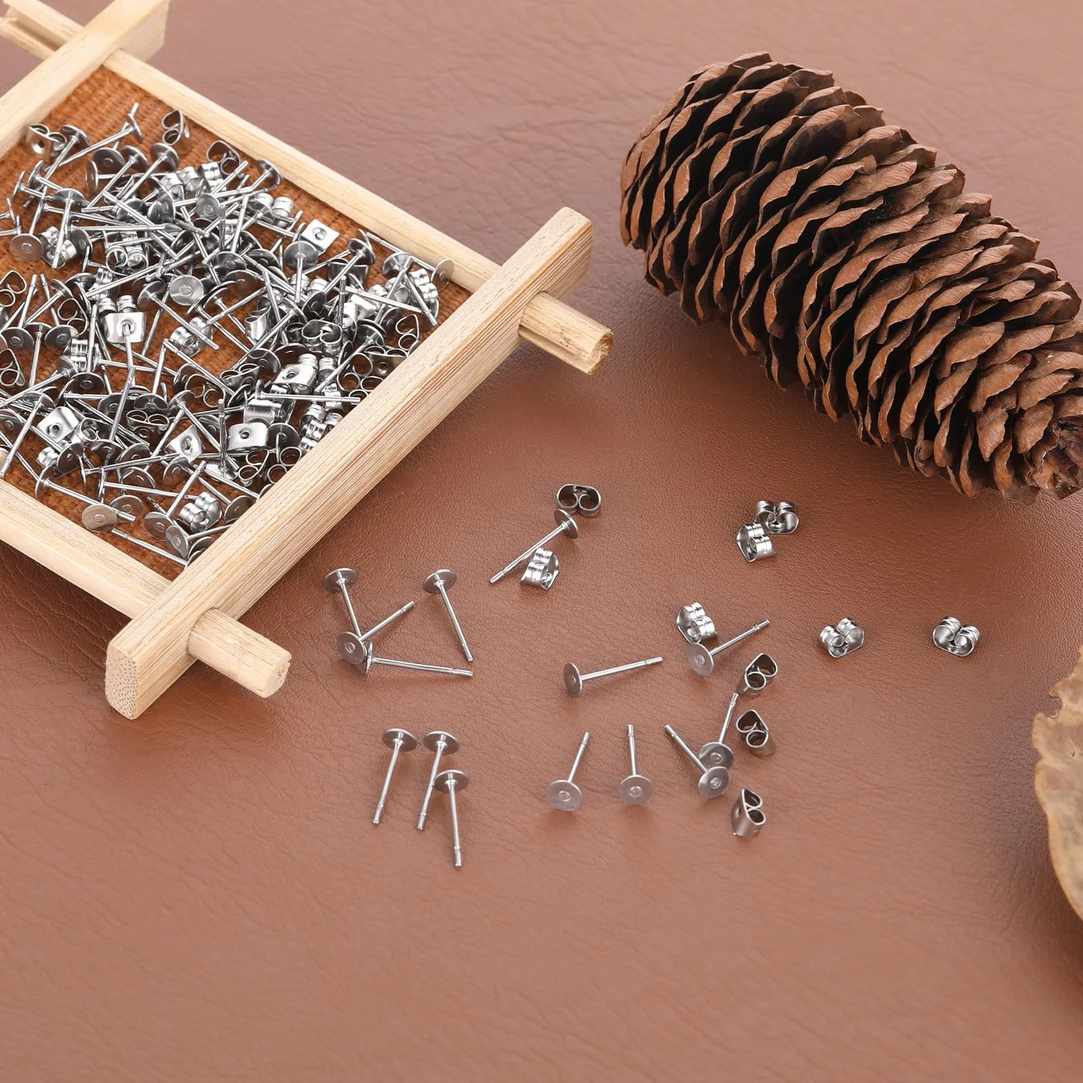 salbsever 400 szt. Zestaw do tworzenia kolczyków, płaskie kolczyki, materiały do produkcji biżuterii, do tworzenia biżuterii, sztyftów DIY, srebrne, 4 mm