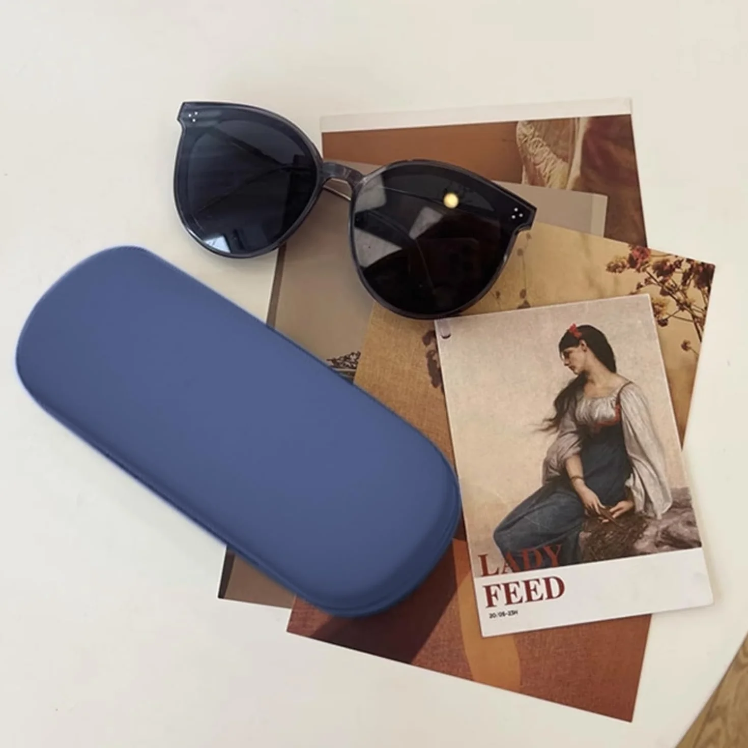 2-pak etui na okulary w jednolitym kolorze, 2 sztuki ściereczki do okularów, etui na okulary unisex, pudełko do przechowywania okularów przeciwsłonecznych, przenośne etui na okulary, twarde