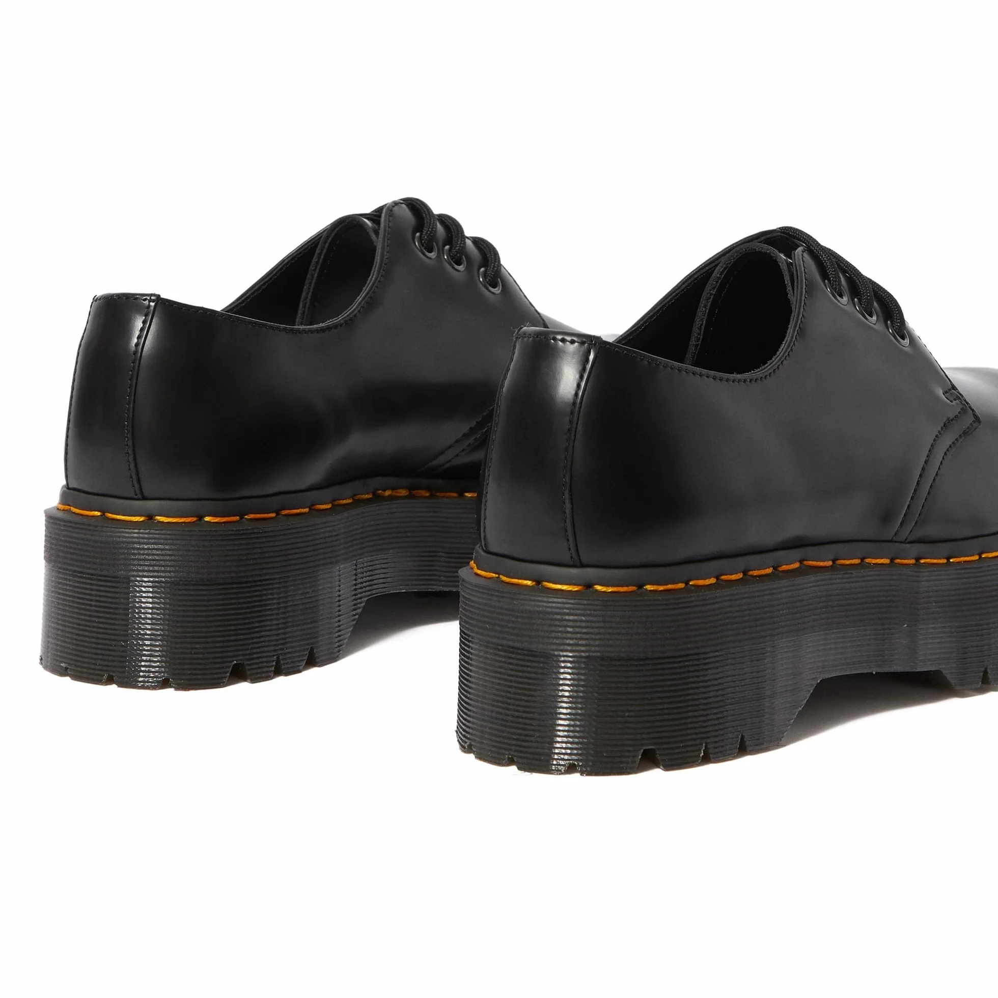 Dr. Martens Kobiety Dr. Martens Quad Platform 24690001Śniegowce