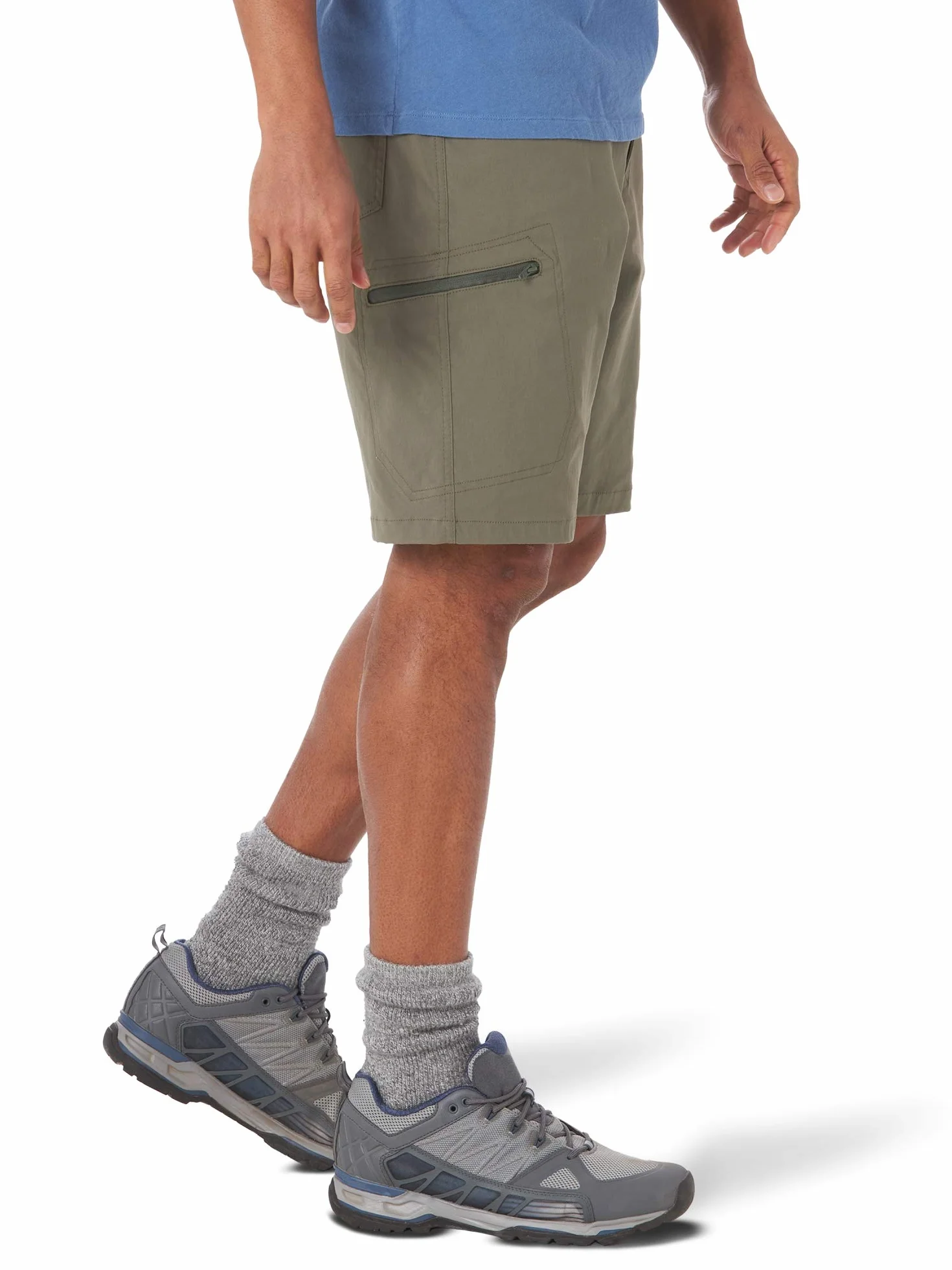 Wrangler Authentics Men's Performance Comfort Flex Cargo Short, Earth Green, 32