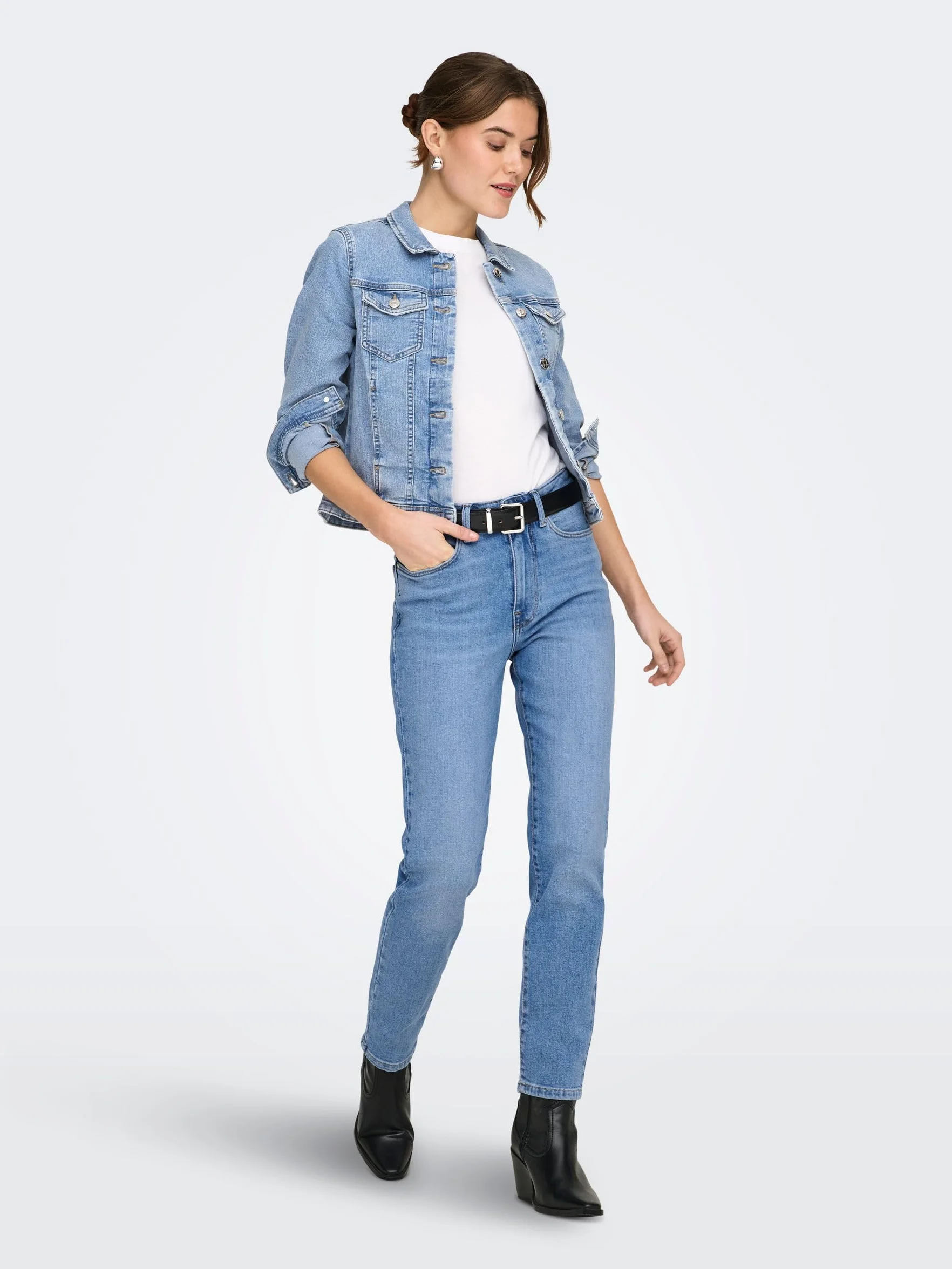 ONLY spodnie jeansowe Kobiety Onlemily Stretch Hw St Ak Dnm Cro571noos