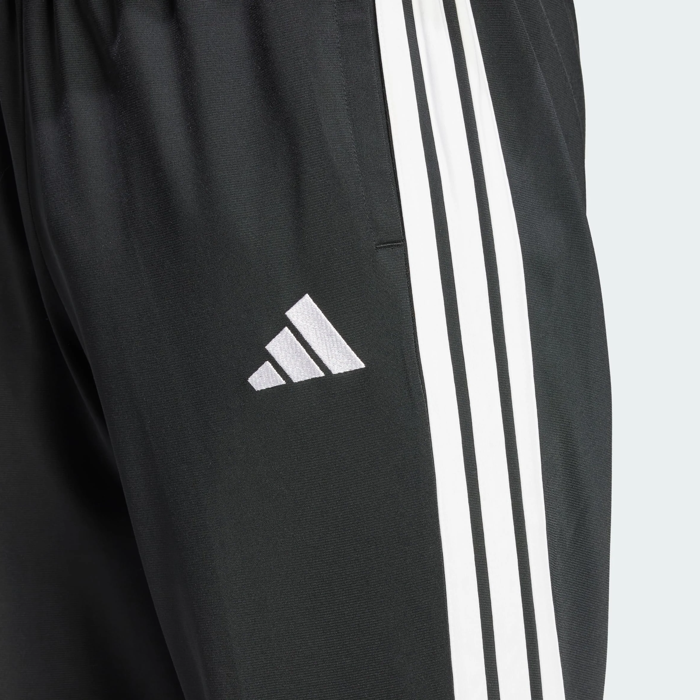 adidas Mężczyźni SPORTSWEAR BASIC 3 STRIPES TRICOT TRACKSUIT, Black, S Short