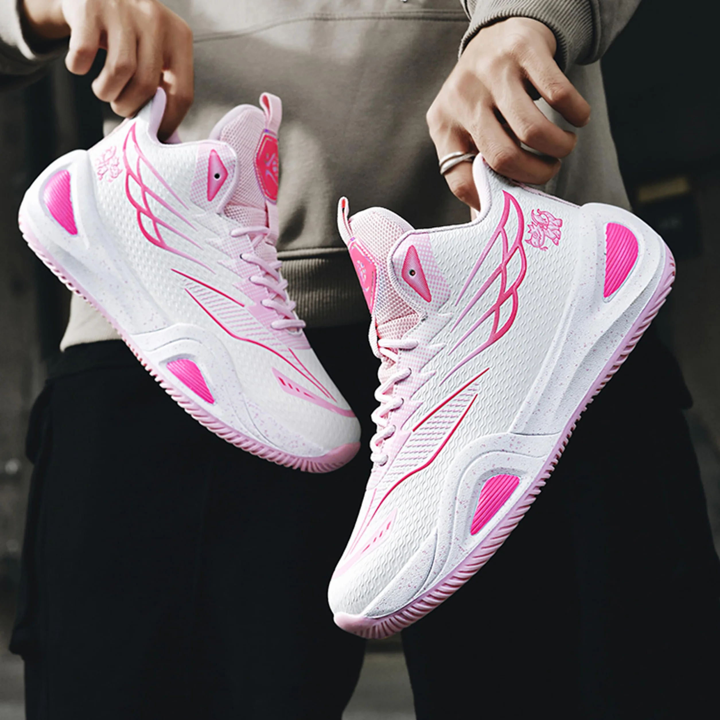 Bolognifi Unisex Neutralne buty do koszykówki Wysokie buty antypoślizgowe Nocne światło Odporne na zużycie buty do biegania Buty sportowe Sprzęt koszykówki
