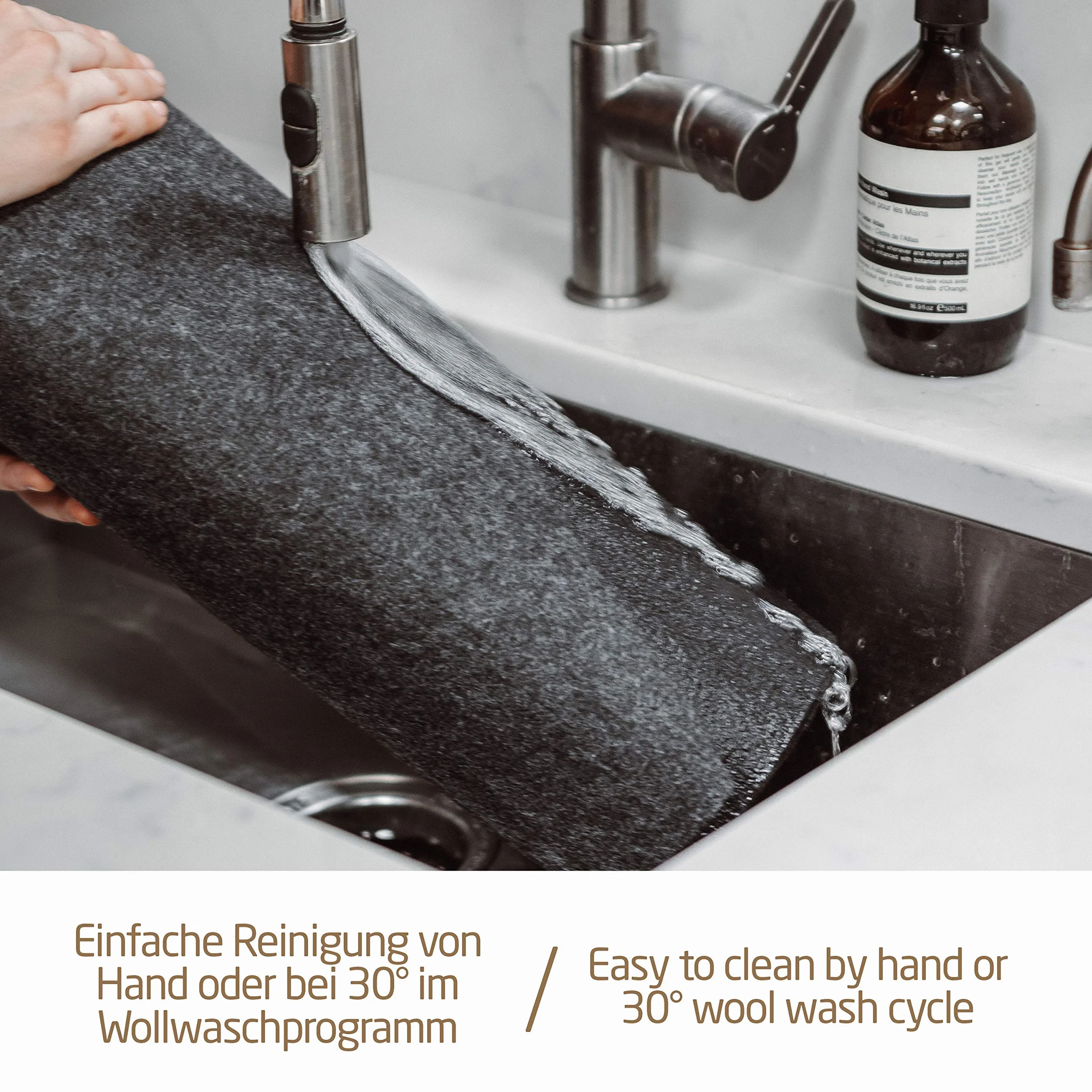 MIQIO® Designerska podkładka na biurko z trwałego filcu, nadaje się do drewnianych stołów, ponieważ bez gumy, certyfikat Oekotex, mata na biurko z butelek PET pochodzących z recyklingu, ciemnoszara