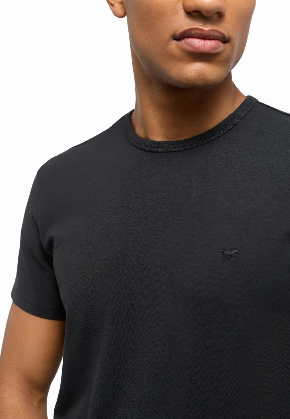 MUSTANG Allen T-shirt męski, zestaw 2 sztuk, krój Regular Fit, S-3XL, biały, czarny, rozciągliwy, Black 4142, XL
