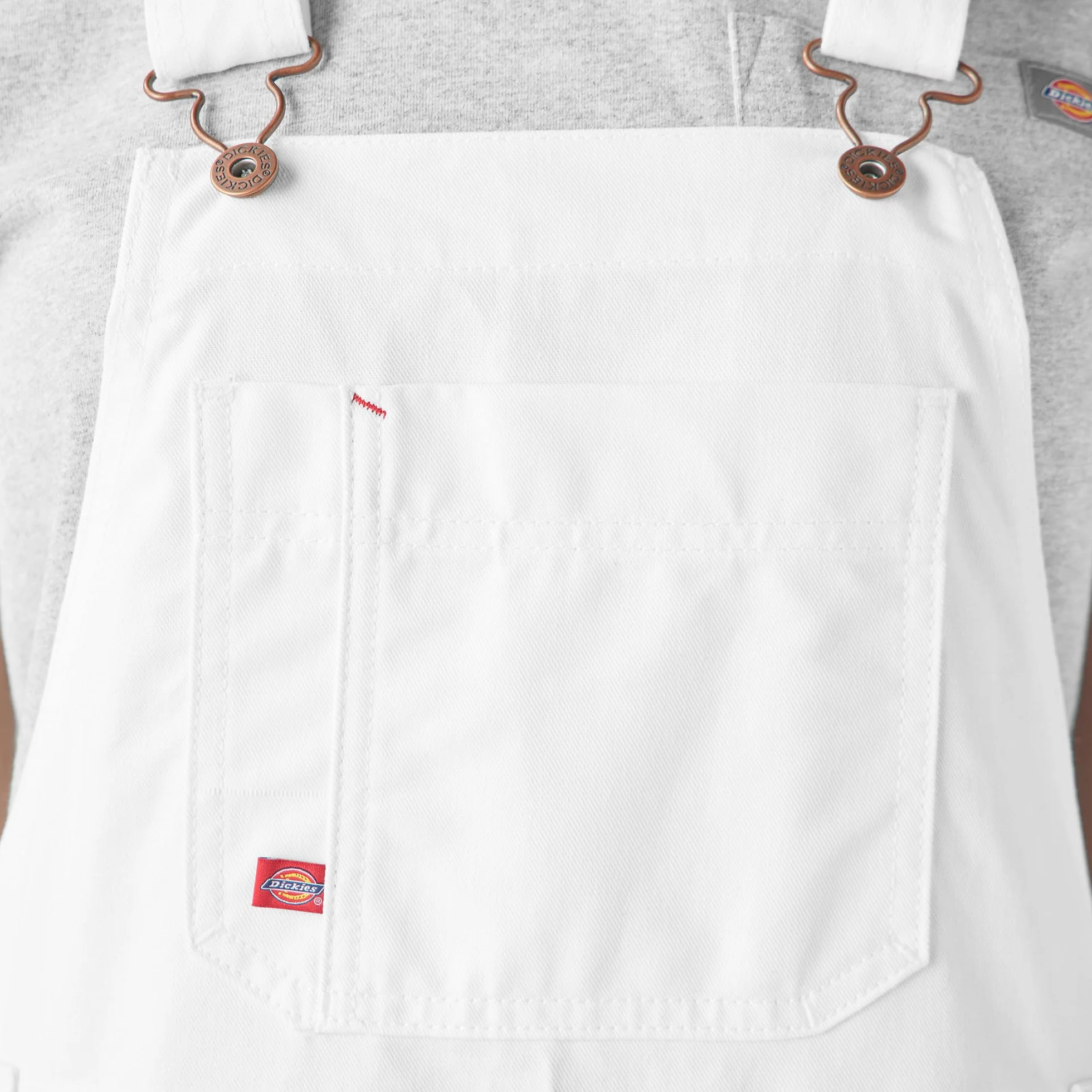 Dickies, Damskie ogrodniczki w swobodnym stylu z prostymi nogawkami