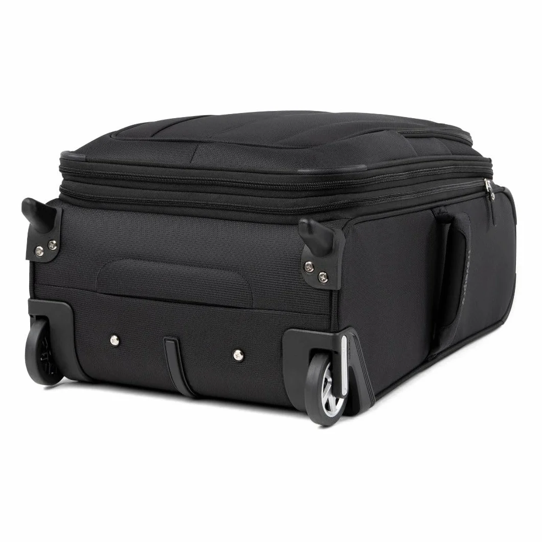 Travelpro Maxlite 5 56 cm rozszerzana walizka podręczna na kółkach, Czarny, Carry-on 22-Inch, Maxlite 5 Softside lekki rozszerzany bagaż pionowy