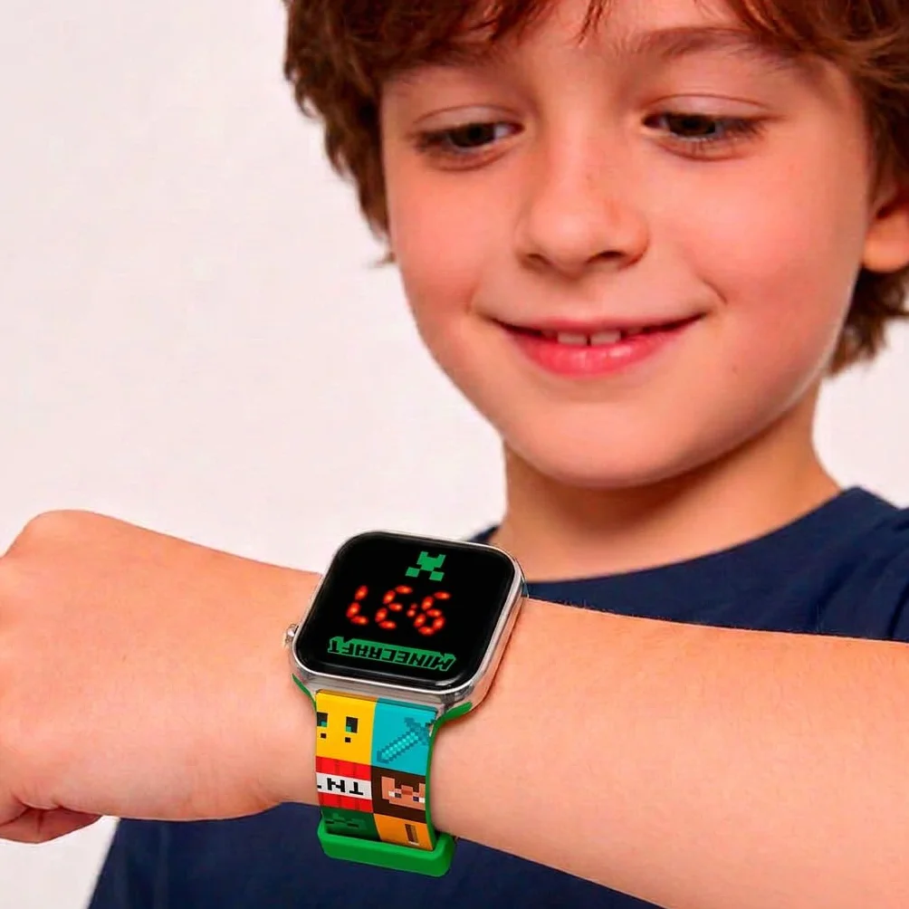 Kids Licensing Min4272 Automatyczny zegarek cyfrowy dla dzieci Unisex z plastikowym paskiem, Minecraft