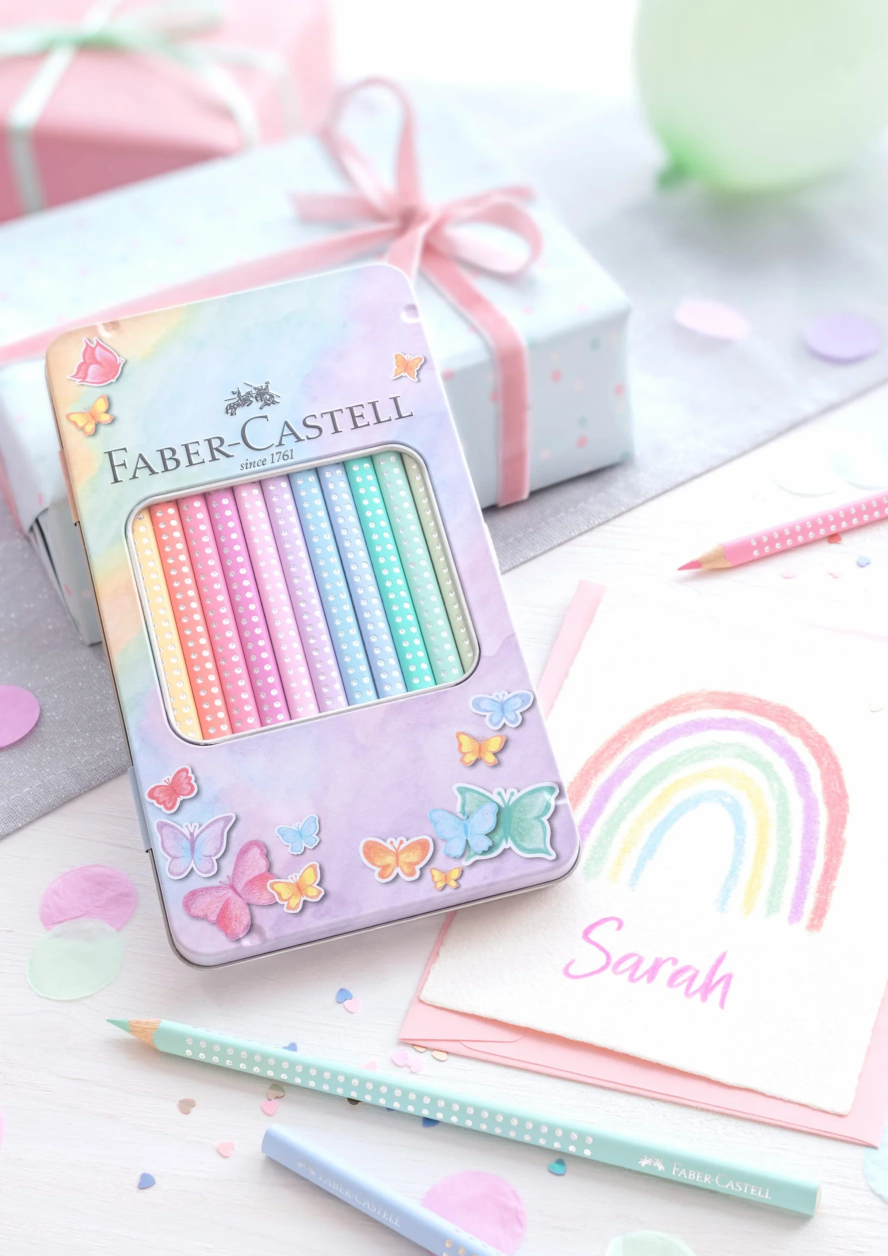 FABER-CASTELL 201910 – zestaw kredek Sparkle Pastel, 12 sztuk, w metalowym etui, trójkątne, odporne na złamania