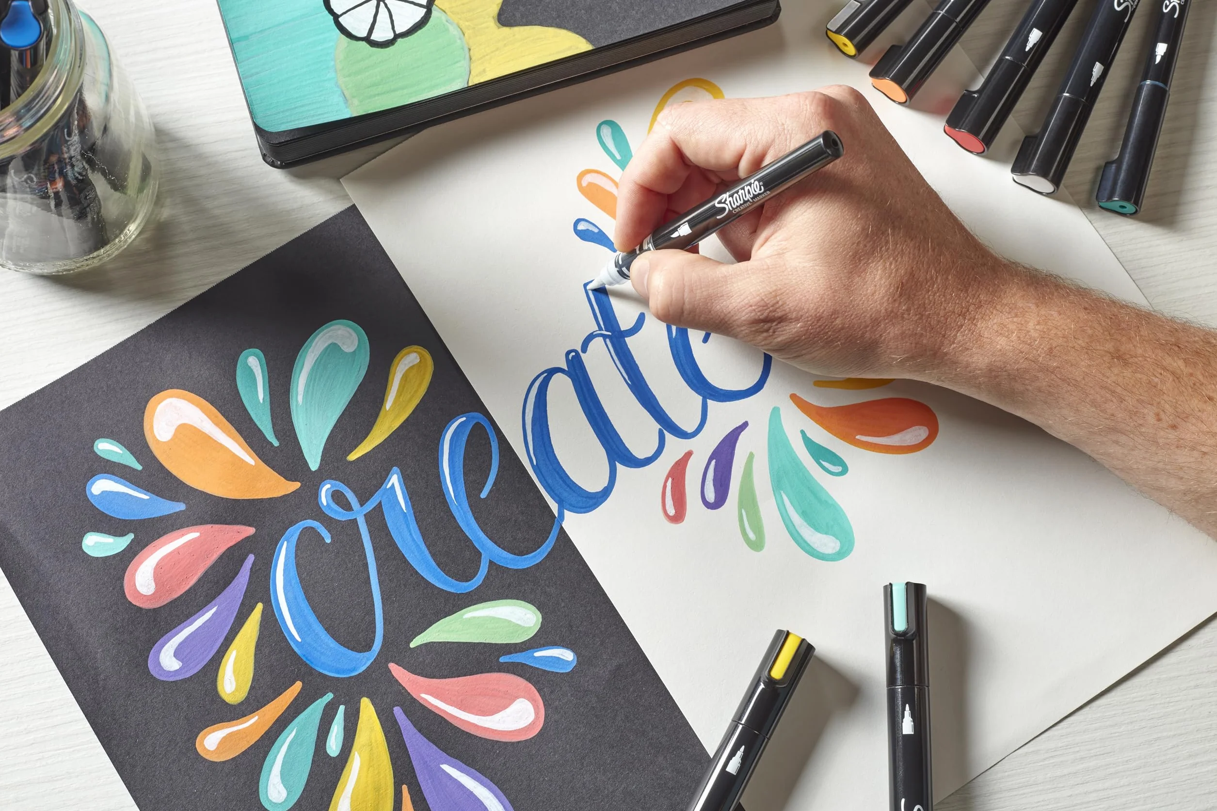 Sharpie Kreatywne markery, akrylowe markery na bazie wody, końcówka pociskowa, różne kolory, 2 sztuki