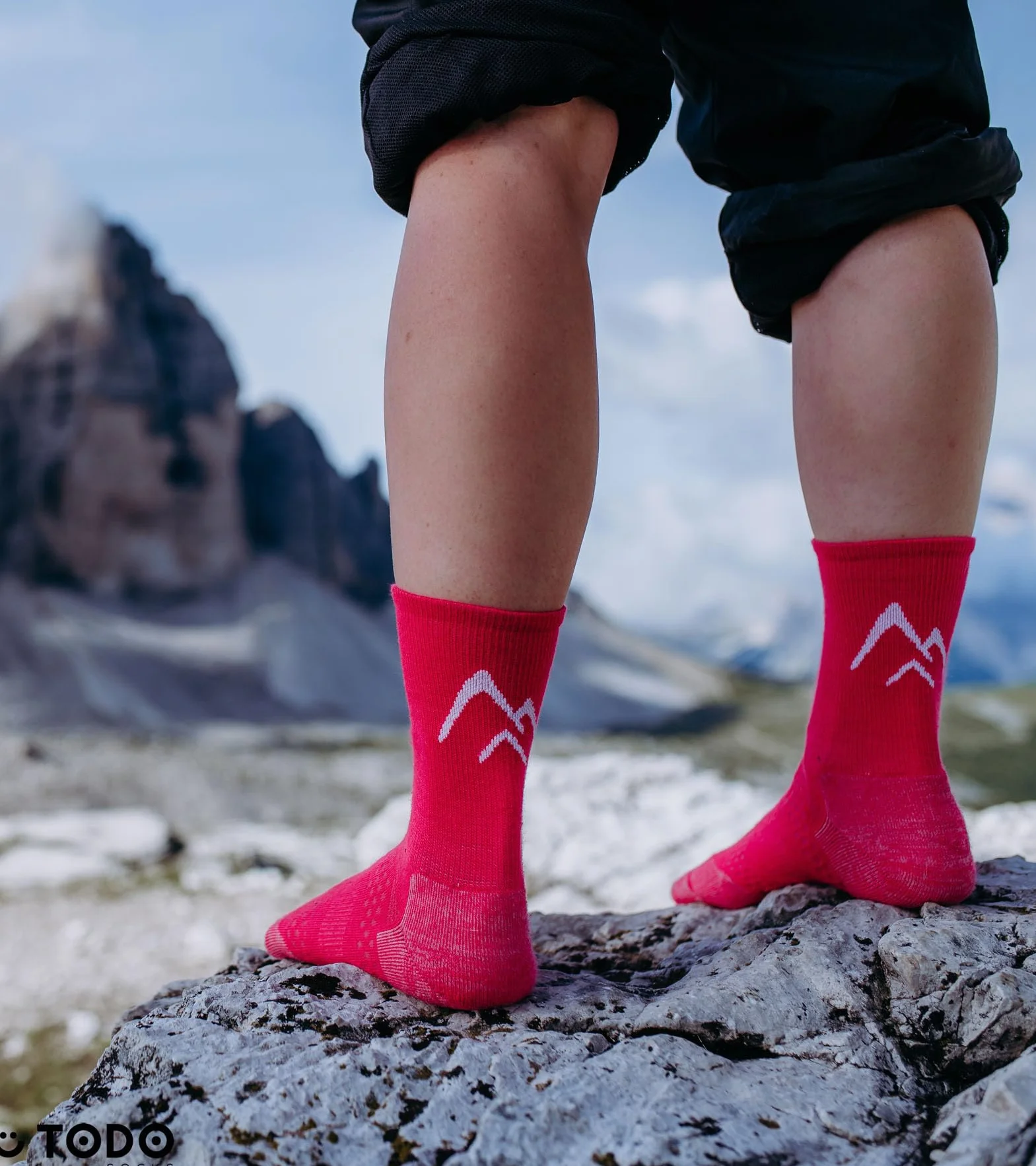 Skarpety trekkingowe TODO z wełną MERINO termoaktywne, oddychające, odprowadzające wilgoć