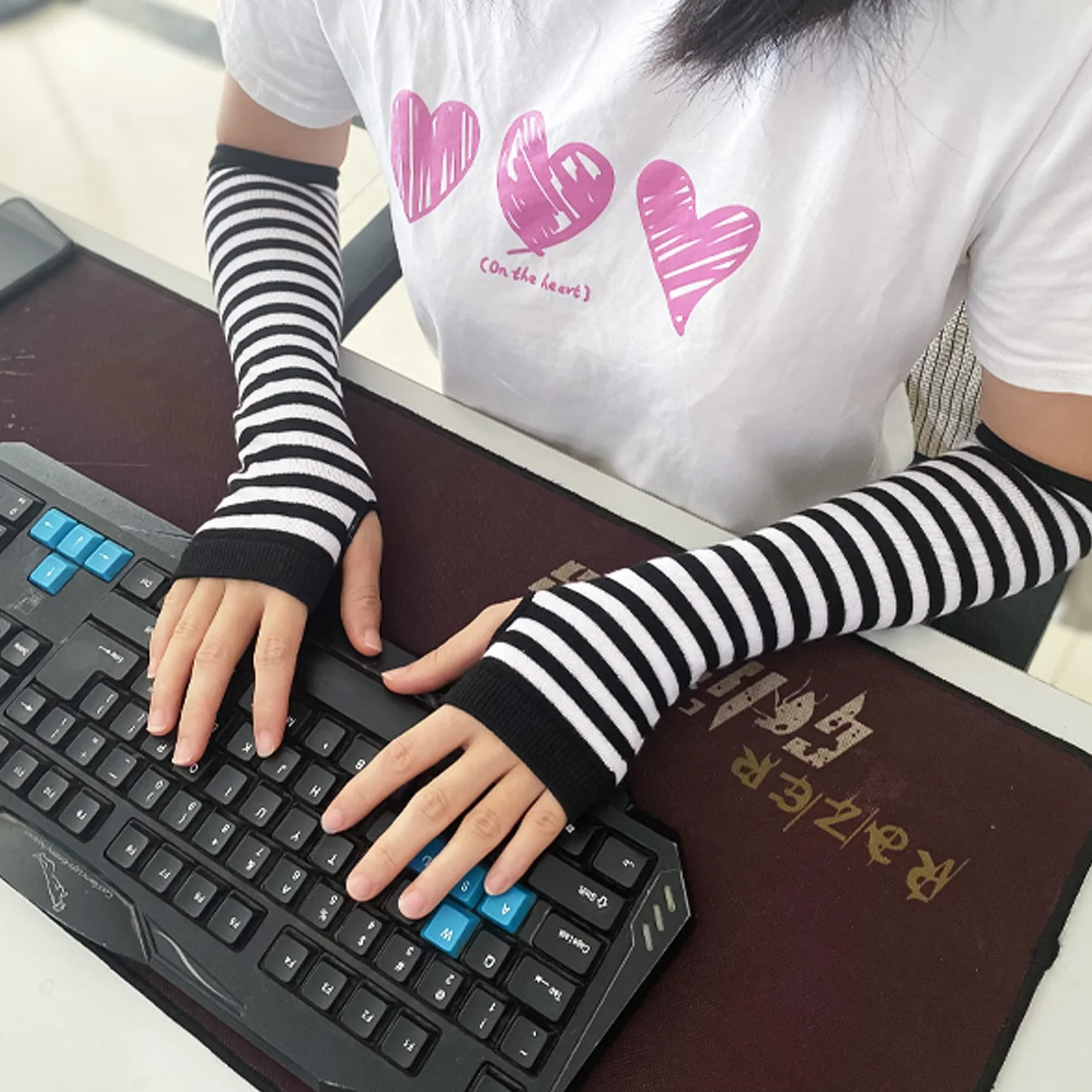 Rękawiczki bez palców w paski dla kobiet mężczyzn, gotyckie ocieplacze na ramiona, moda zimowa, do cosplay, gotyckiego i punkowego emo U-S-A1W
