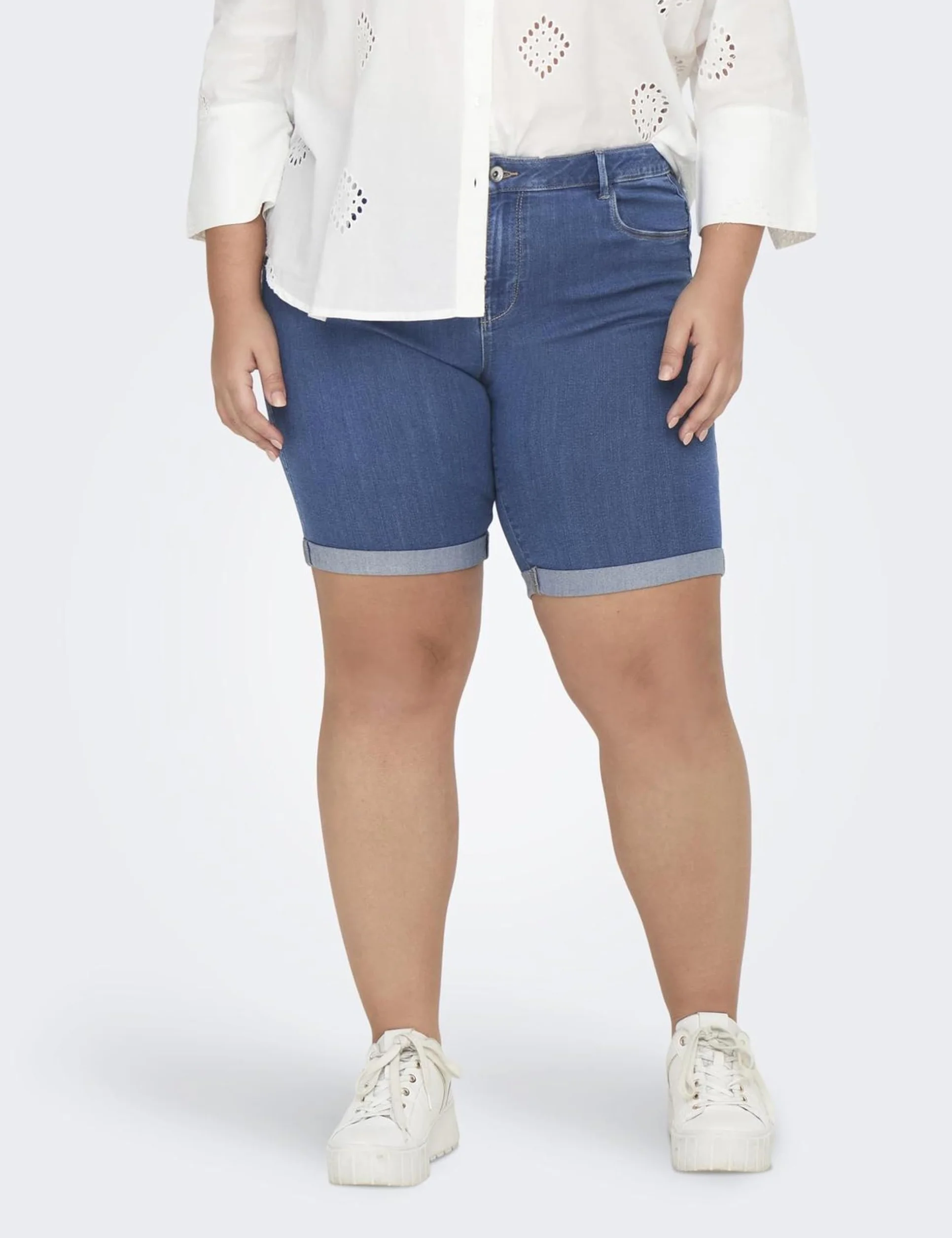 ONLY Carmakoma Carthunder damskie spodenki jeansowe plus size, krótkie spodnie ze stretchu, bermudy, duże rozmiary