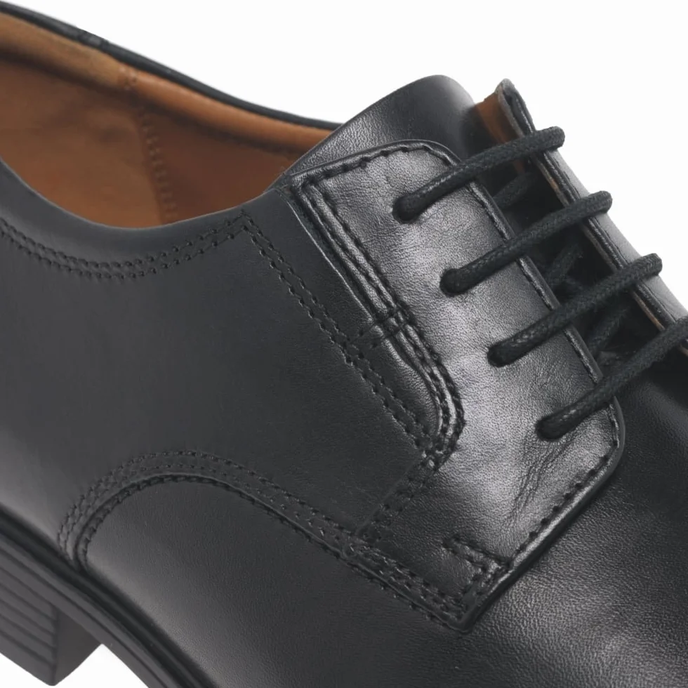 Clarks Mężczyźni Tilden Plain DerbyOksford