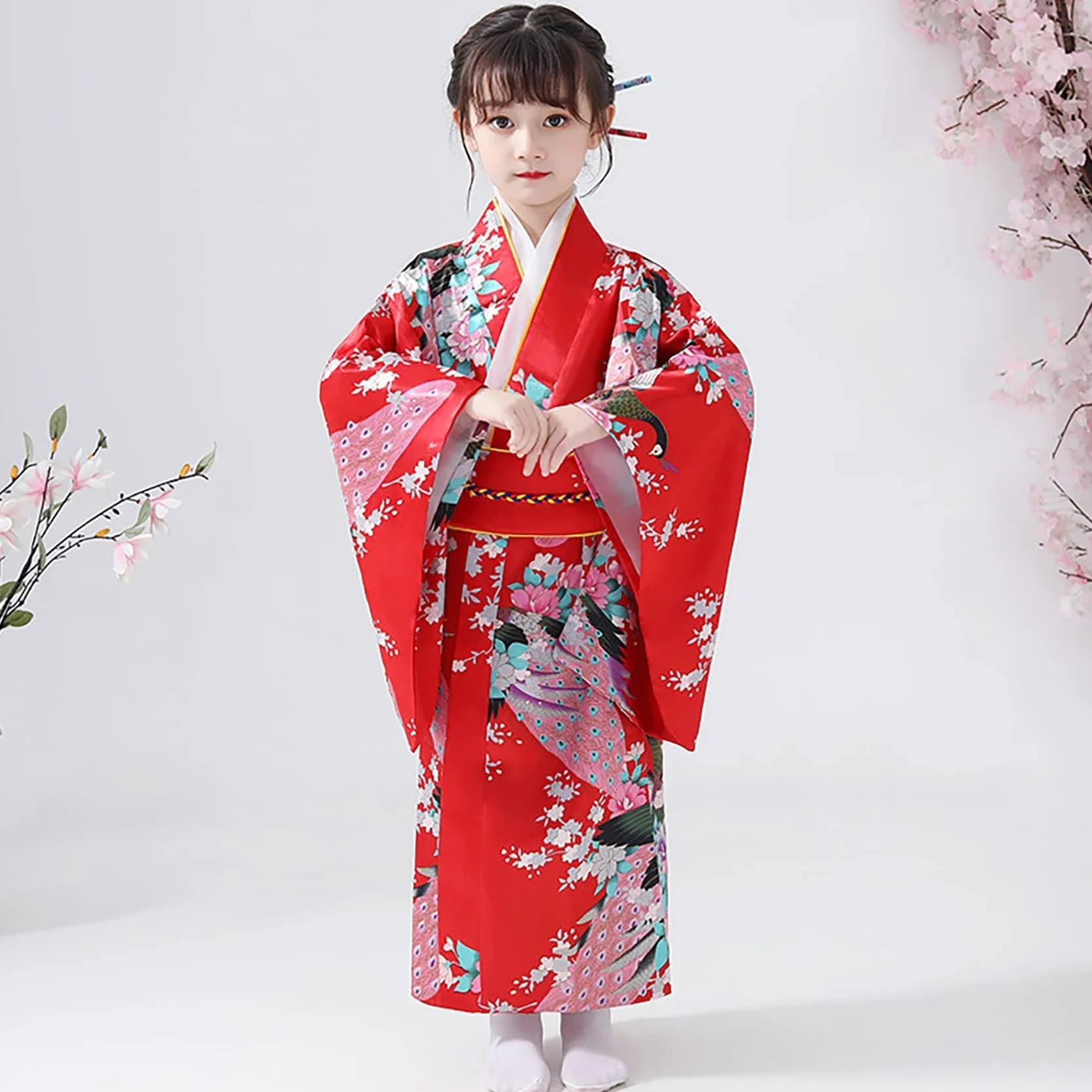 Yukata kimono dla dziewczynek, styl japoński, tradycyjny strój, jedwabny materiał, strój ślubny, na imprezę, do występów, czerwony, 140