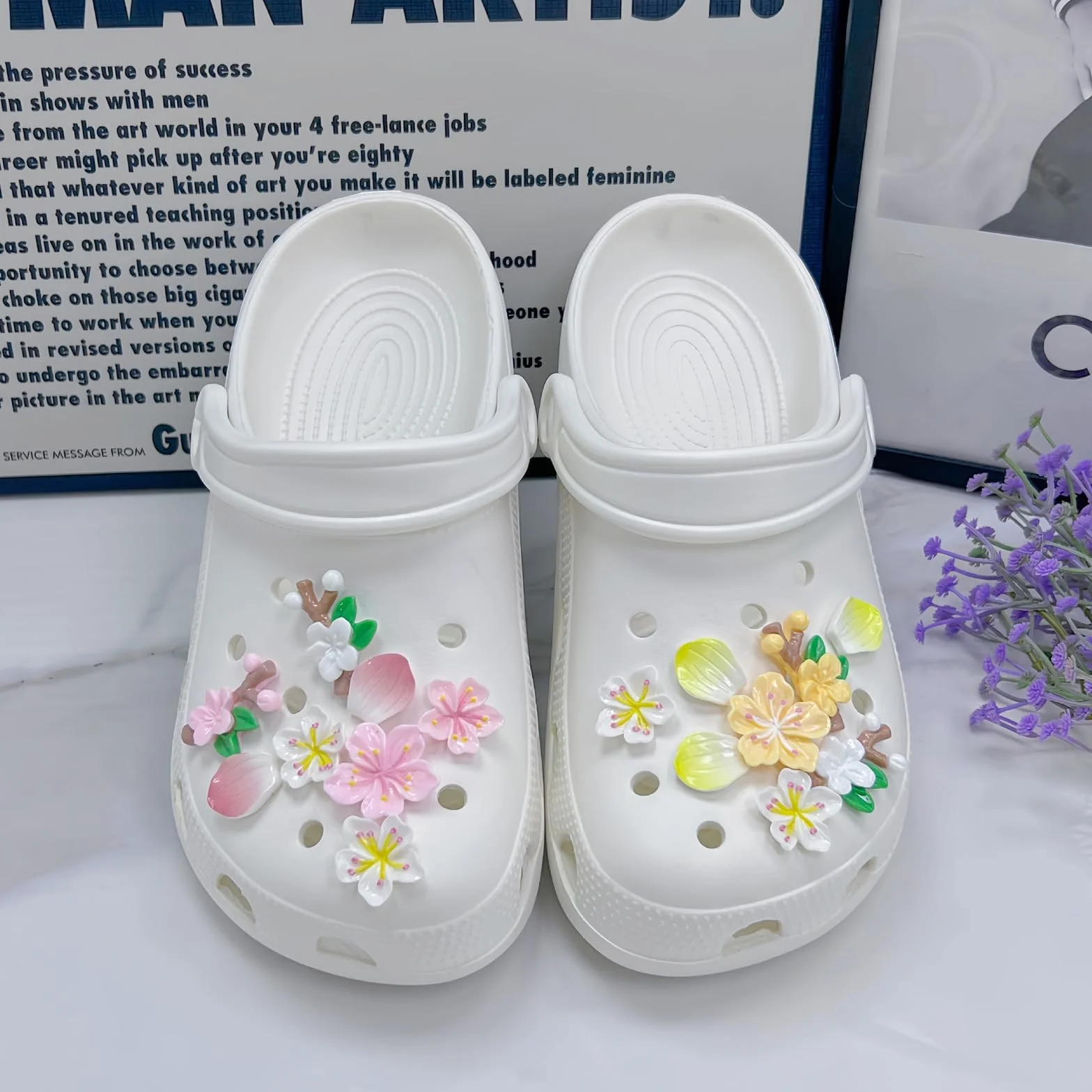 16 sztuk przypinek do butów, przypinki Crocs w kształcie kwiatów, słodkie przypinki do butów, przypinka w kształcie kwiatu brzoskwini, dodatek do butów Sakura, DIY dekoracja do butów w stylu kreskówek