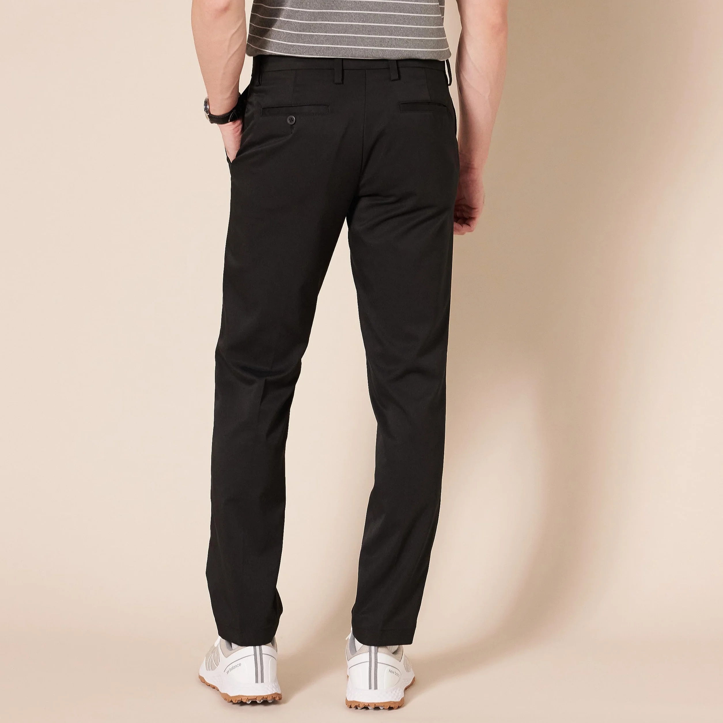 Amazon Essentials Mężczyźni Spodnie golfowe Slim-Fit Stretch