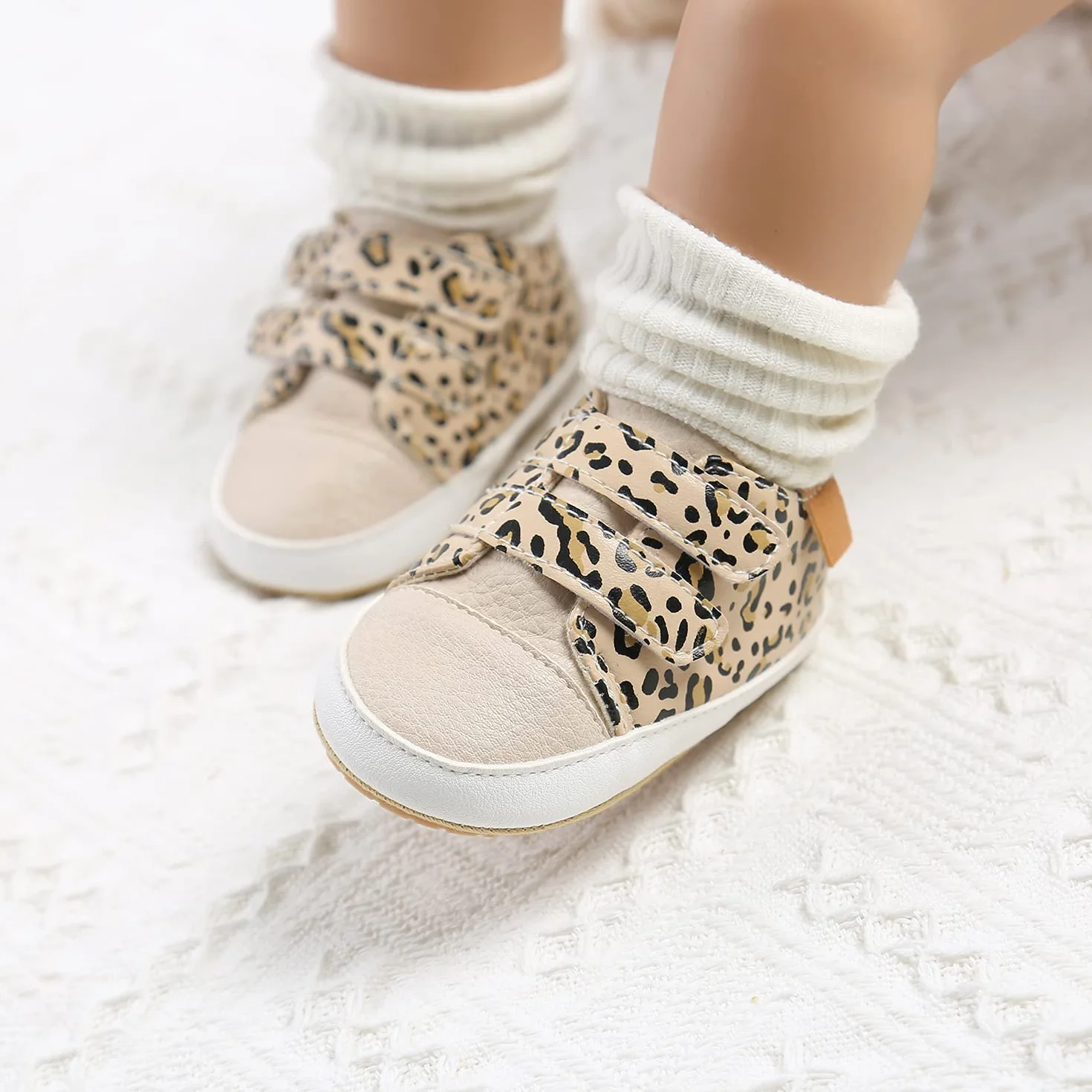 Buty dla chłopców i dziewczynek, antypoślizgowa gumowa podeszwa, wysokie trampki ze skóry PU, buty do pierwszego chodzenia, buty do łóżeczka dziecięcego, dla noworodka, mokasyny, płaskie buty