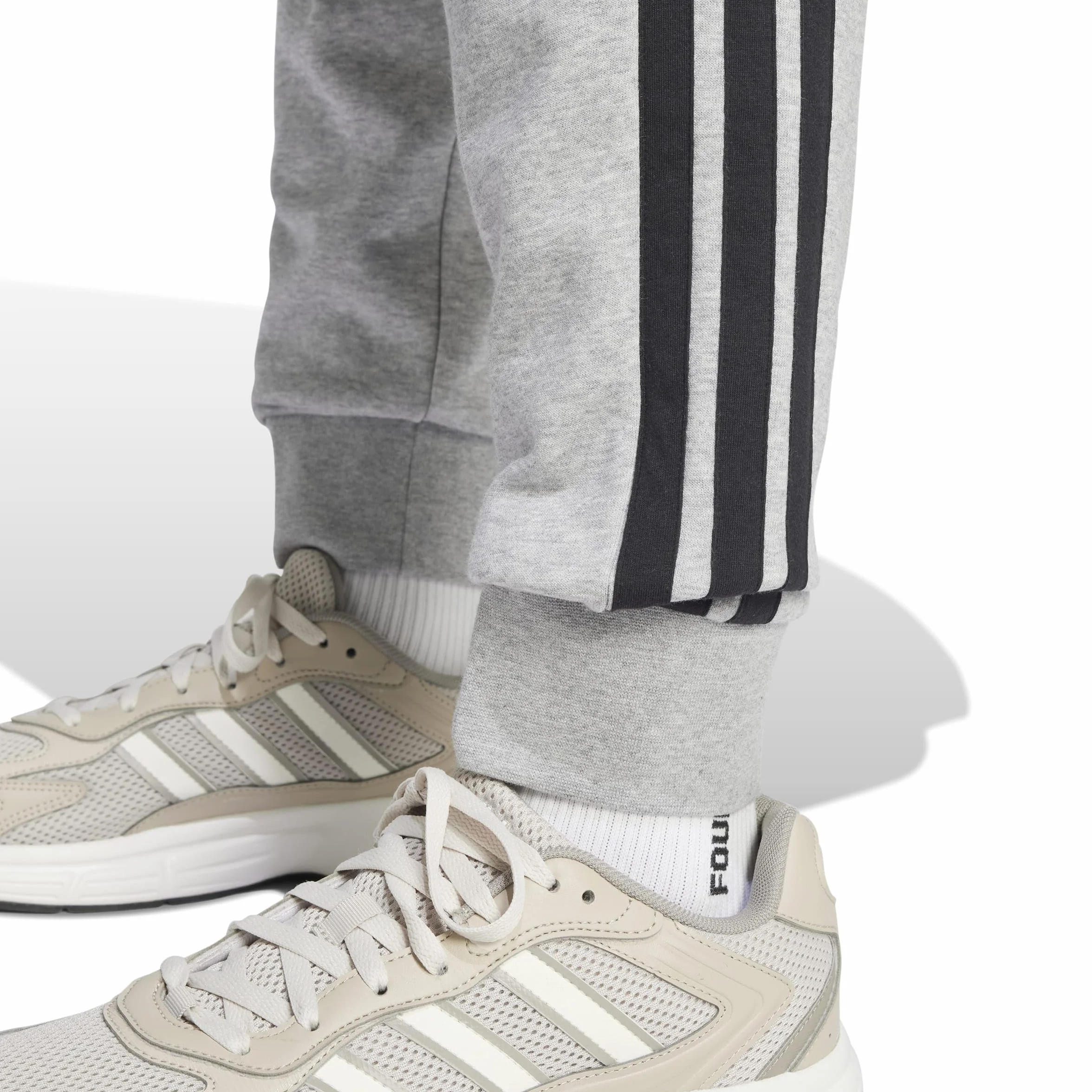 adidas Essential Three Stripes French Terry Pant - Spodnie dresowe Mężczyźni