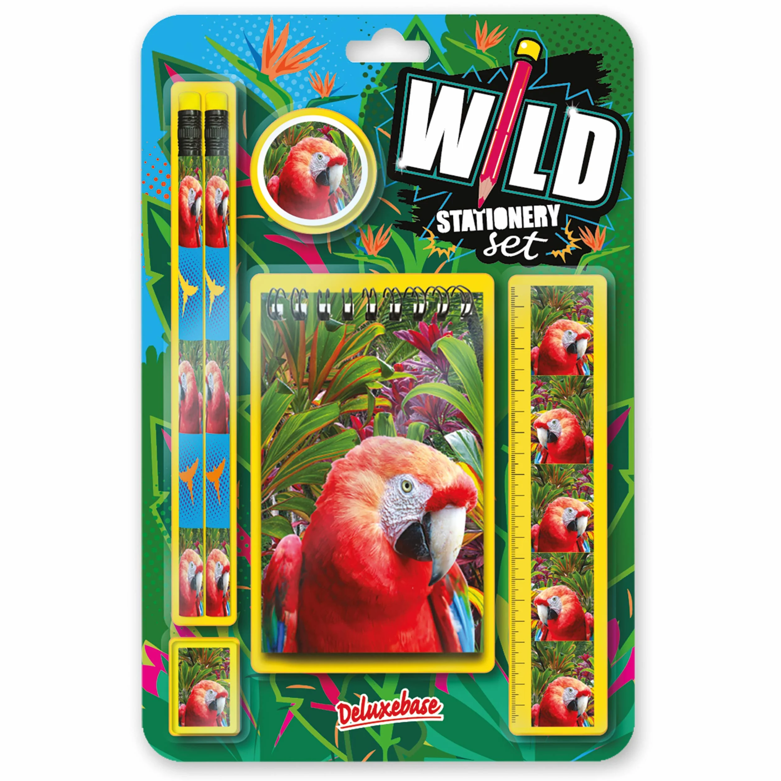 Zestaw Wild Stationery - papuga deluxebase. Te zabawne zestawy przyborów szkolnych obejmują 2 ołówki, gumkę, temperówkę, linijkę i zeszyt, zestaw artykułów piśmienniczych