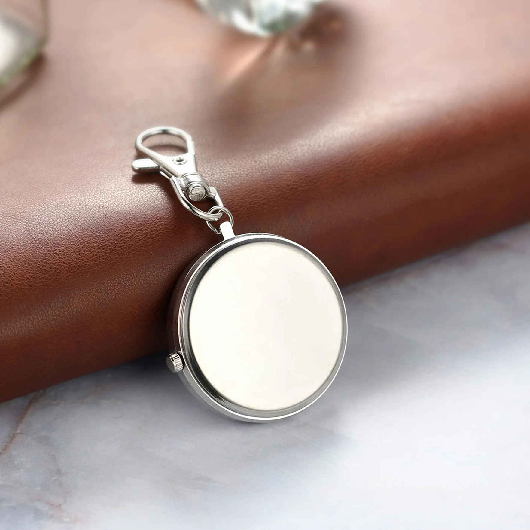 JewelryWe Breloczek do kluczy zegarek kwarcowy zegarek kieszonkowy FOB klips pasek nowość breloczek zegarki dla mężczyzn kobiet