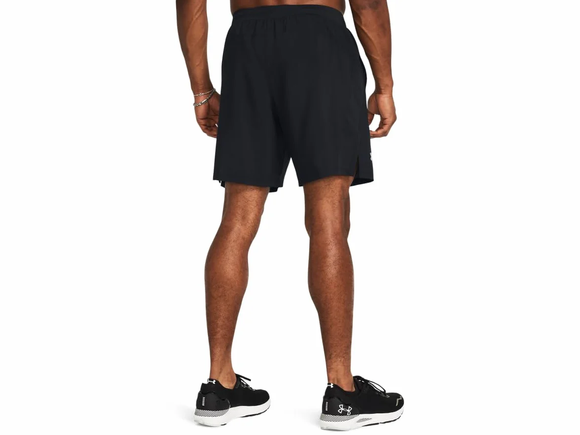 Under Armour Launch 7'' Krótki - Zrelaksowany Mężczyźni