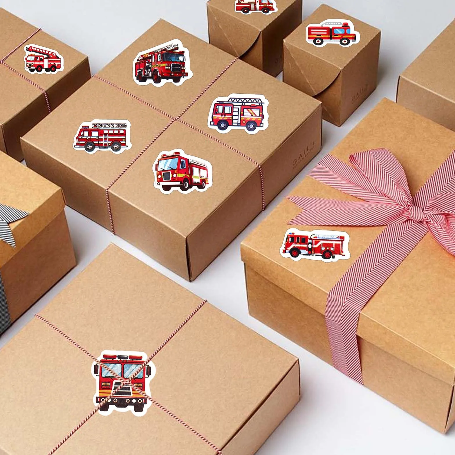 Naklejki na wóz strażacki wodoodporne naklejki na wóz strażacki rolka samoprzylepne samochód strażacki pojazd naklejka strażak impreza upominki naklejki torby na prezenty DIY rzemiosło nagroda