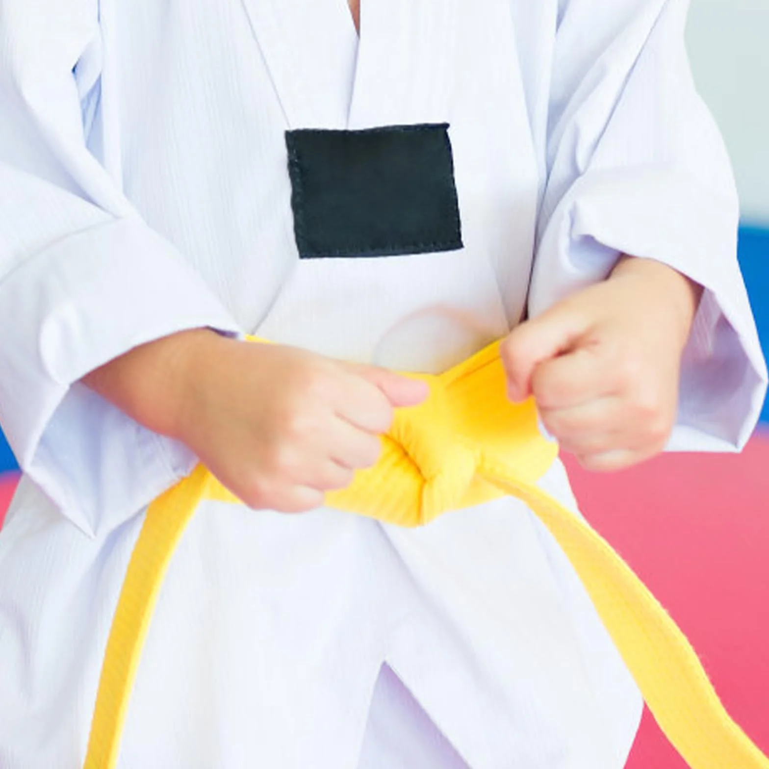 Pasek Judo Karate Belt, pasek judo biały żółty, pasek taekwondo żółty, pasek do sportów walki dla dzieci, 260 cm, szerokość 4 cm, sztuka walki karate judo bawełna taekwondo pasek budo