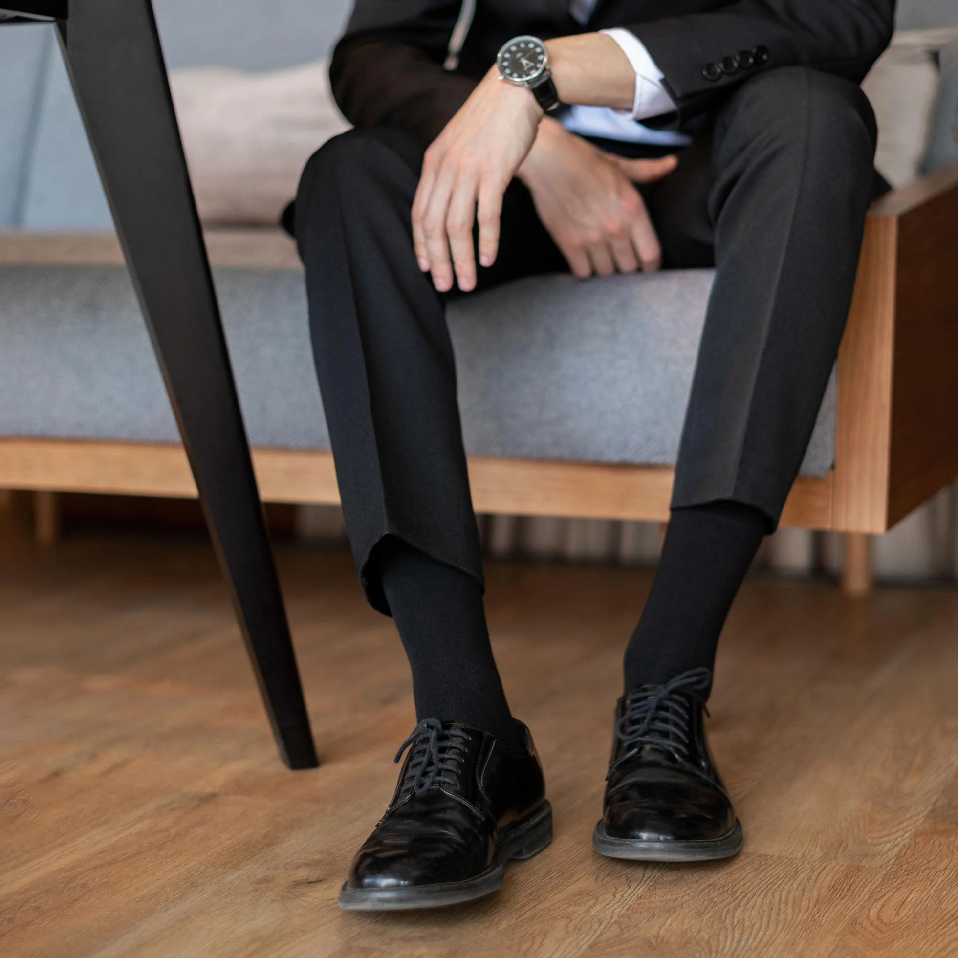 CLOSEMATE Męskie Skarpety 6 Par Eleganckie Skarpety Bawełniane w Klasycznych Jednolitych Kolorach Idealne do Biura i Pracy