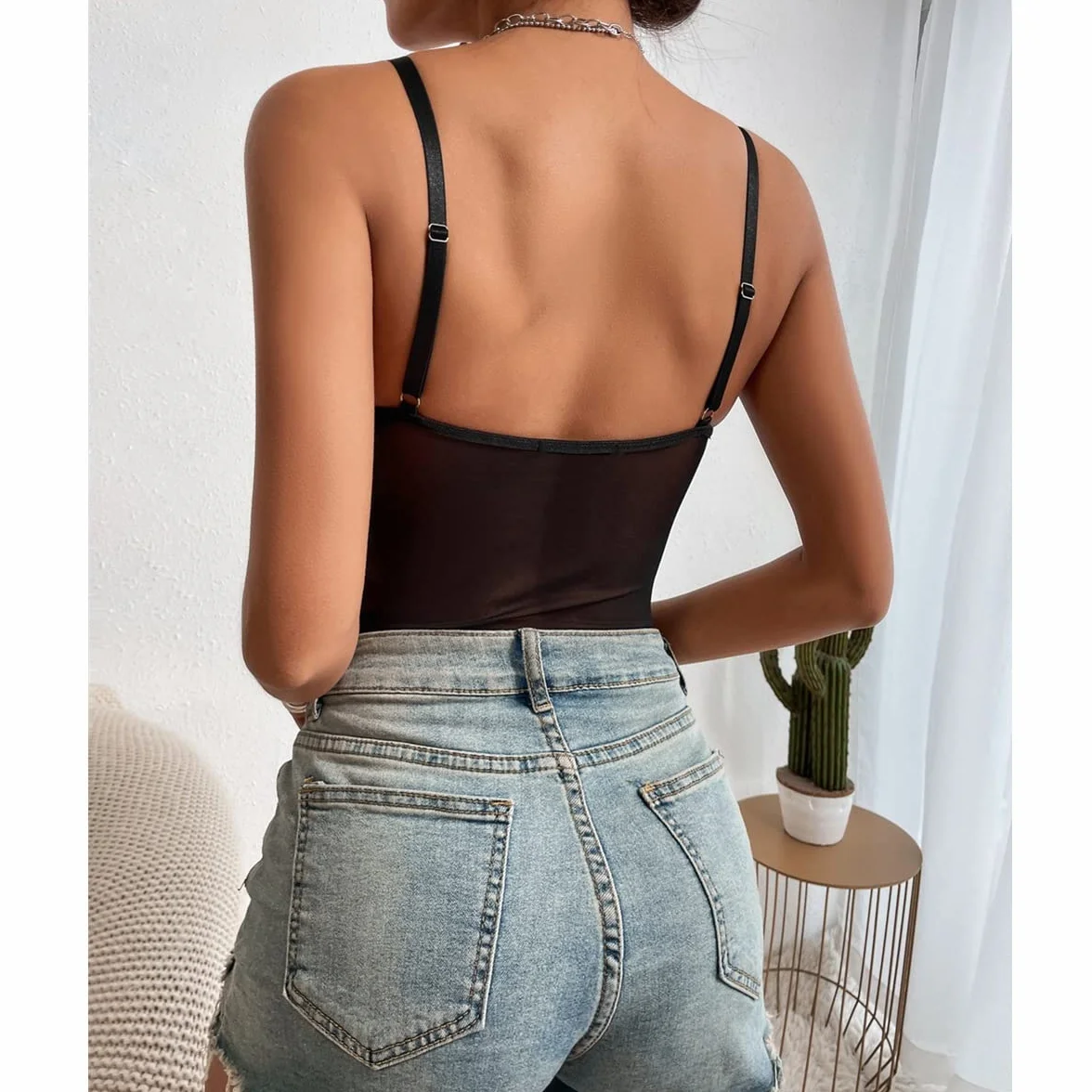 Body damskie seksowne Sheer Mesh Bodysuit przezroczyste ramiączka spaghetti bez rękawów, body z odkrytymi plecami, elastyczny kombinezon z siateczki, elegancki wąski top