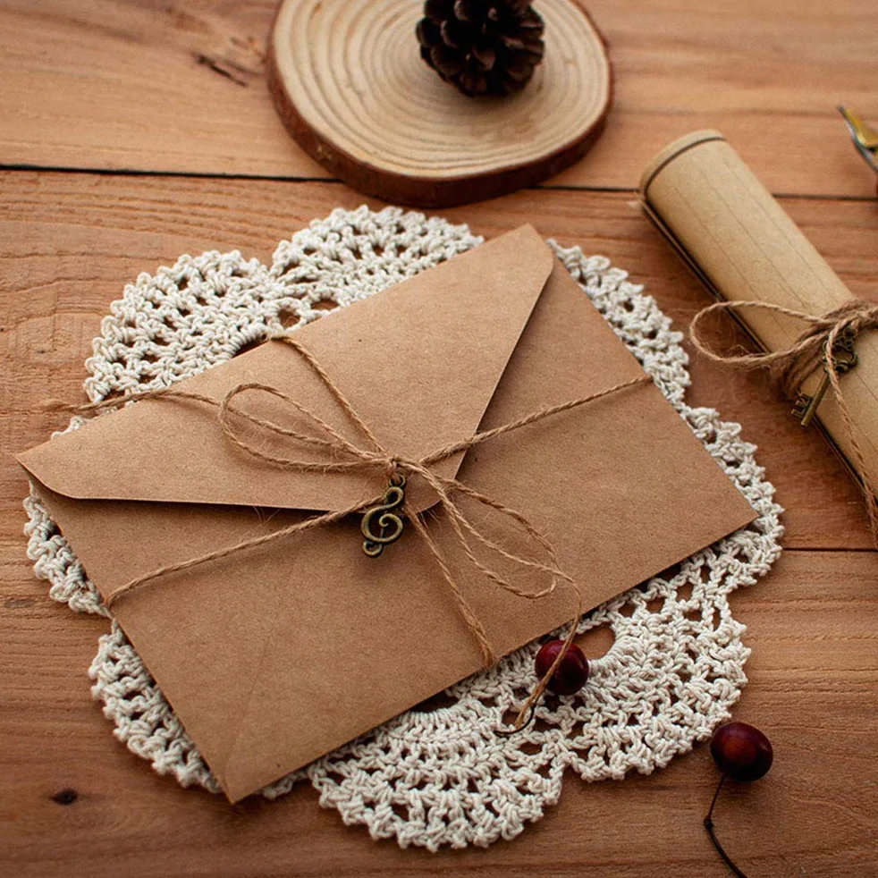 Zestaw papieru listowego i kopert w stylu vintage 60 sztuk, papier do tekstu w stylu vintage - 20 arkuszy A5 papieru w stylu vintage, 10 kopert kraft, 10 kluczy w stylu retro, 10 lin konopnych, 10