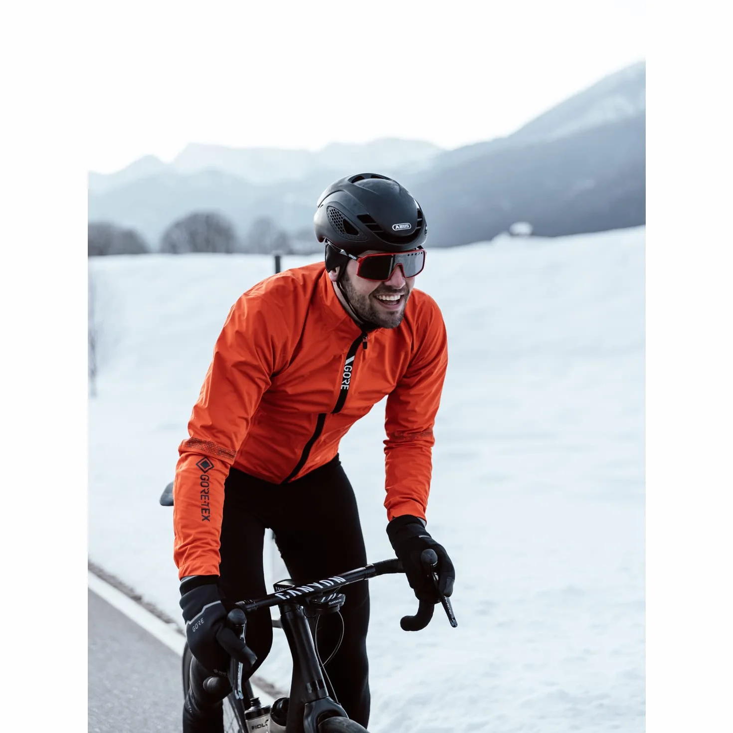 GORE WEAR Torrent Jackets