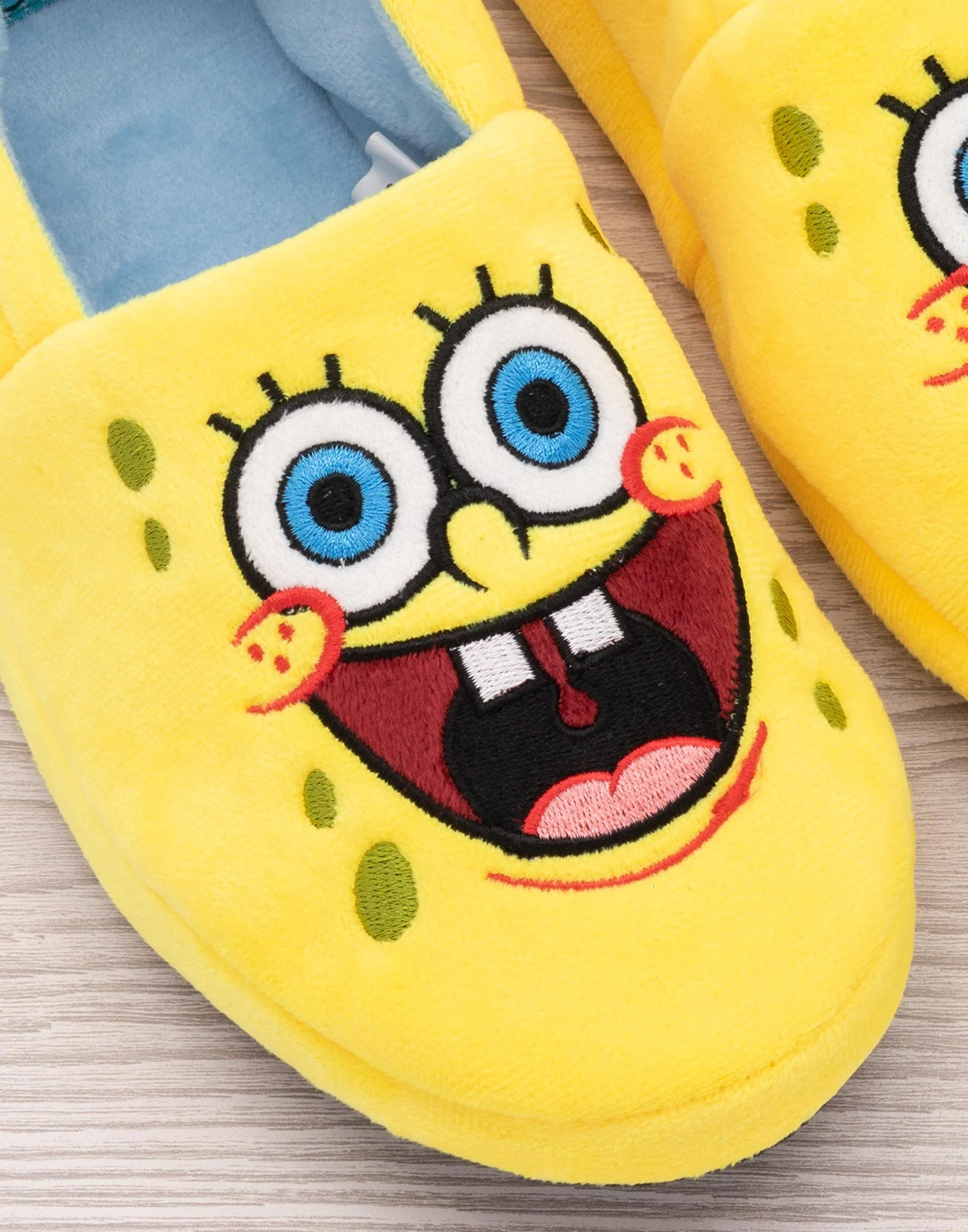 SPONGEBOB SQUAREPANTS Dziecięce pantofle charakter żółty dom suwak