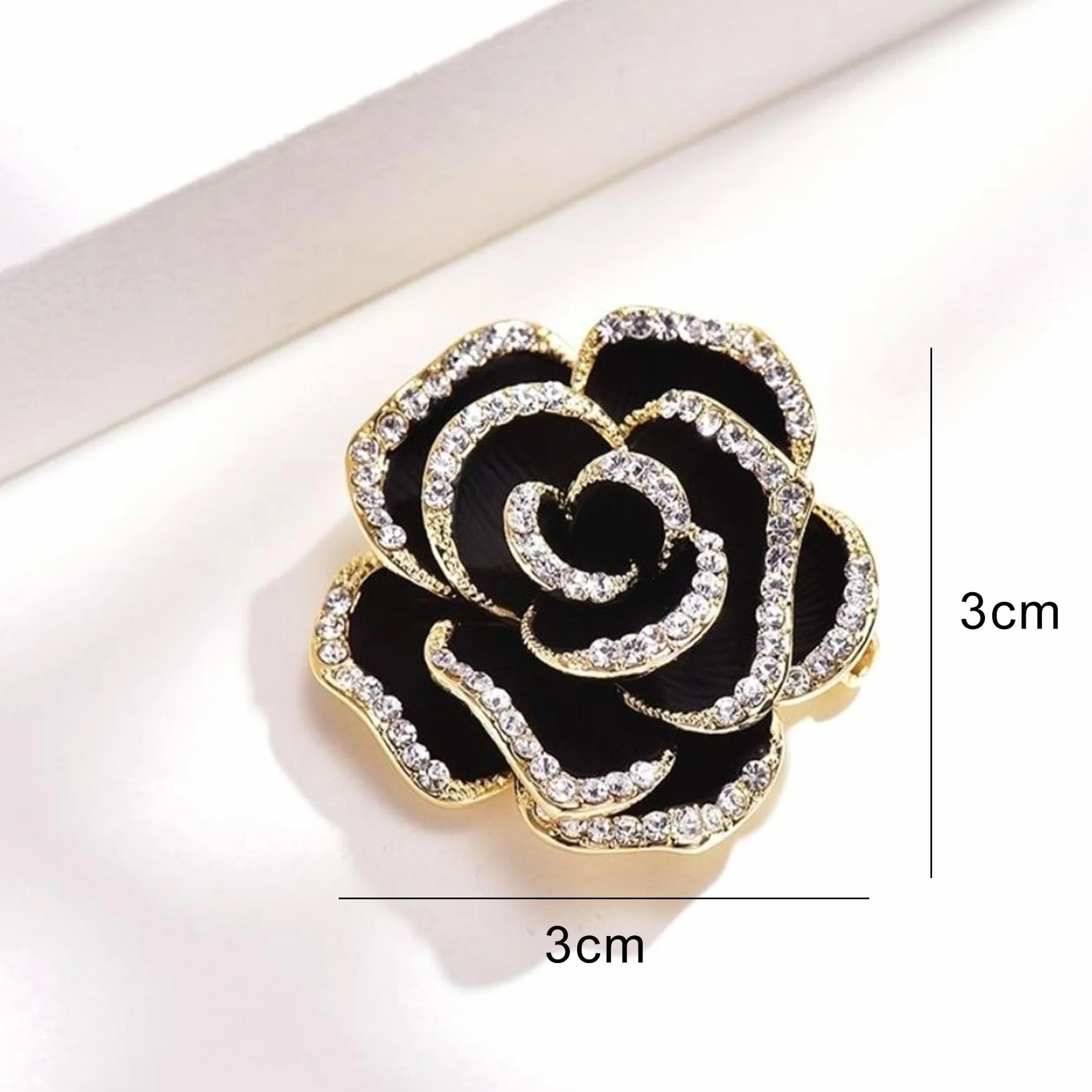 Broszka z kryształem górskim vintage elegancka unikalna modna odznaki pin akcesoria biżuteria prezenty