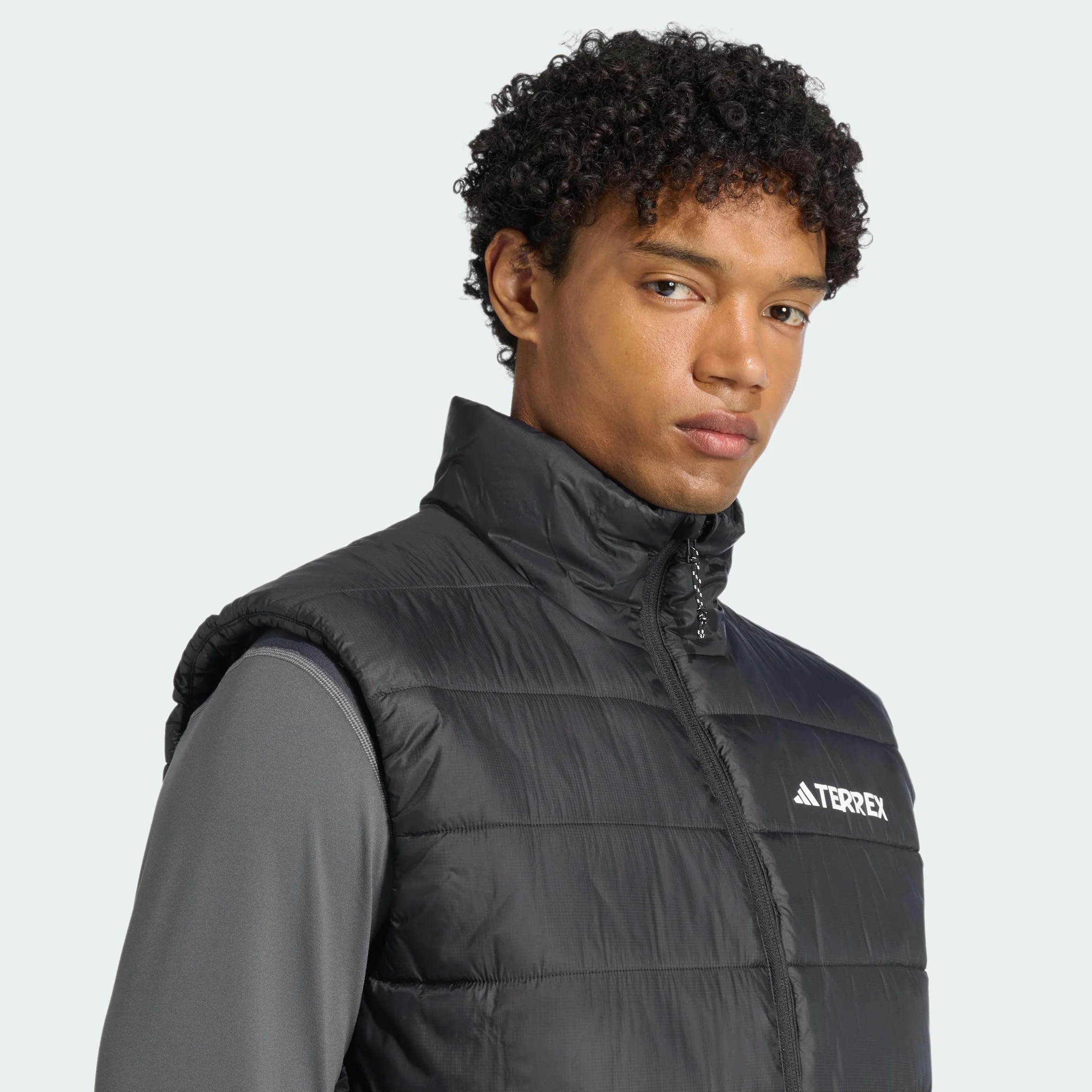 adidas heren Terrex Multi Essentials CLIMAWARM Padded Vest, Black, M