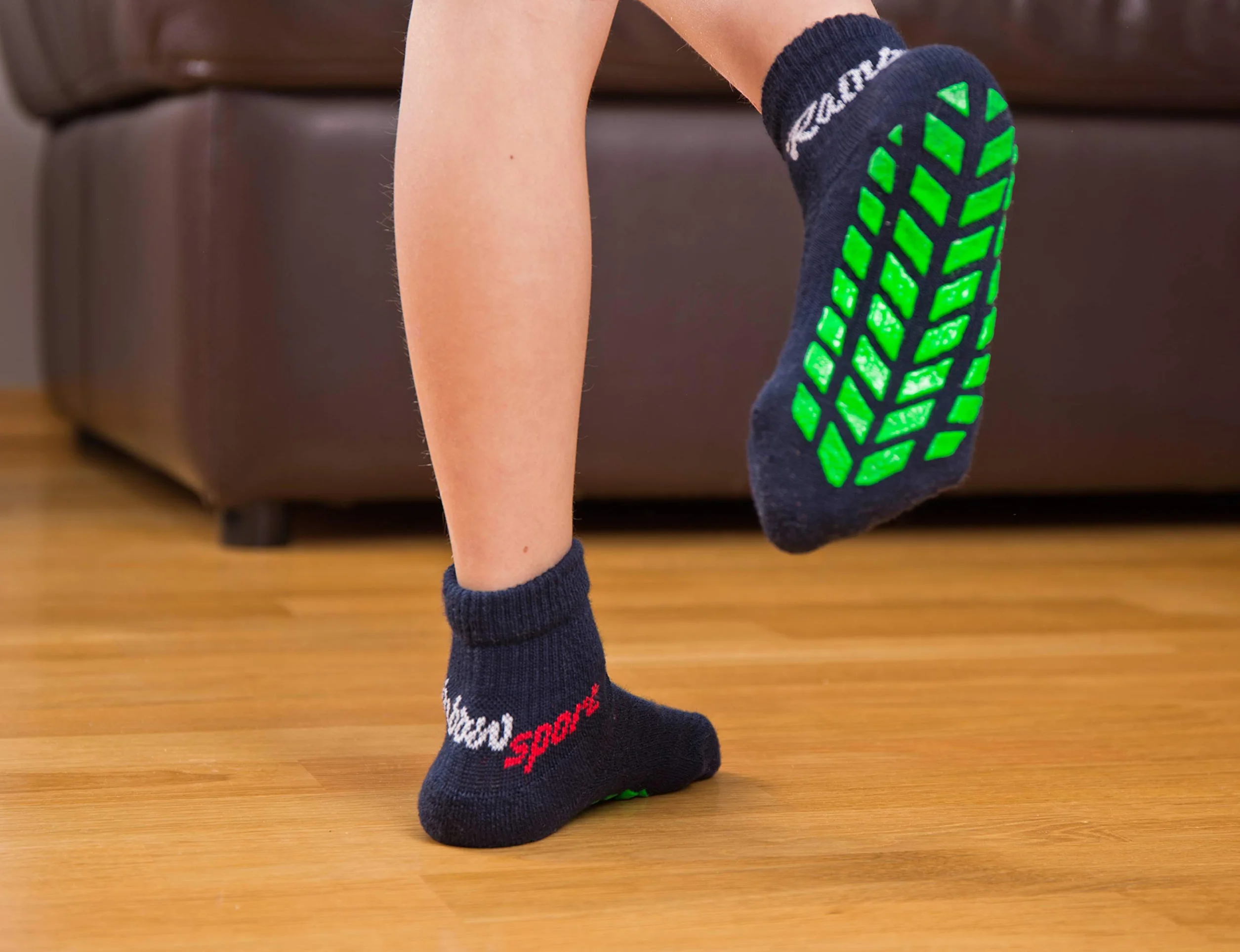 Rainbow Socks - Neonowe skarpety sportowe dla chłopców i dziewczynek