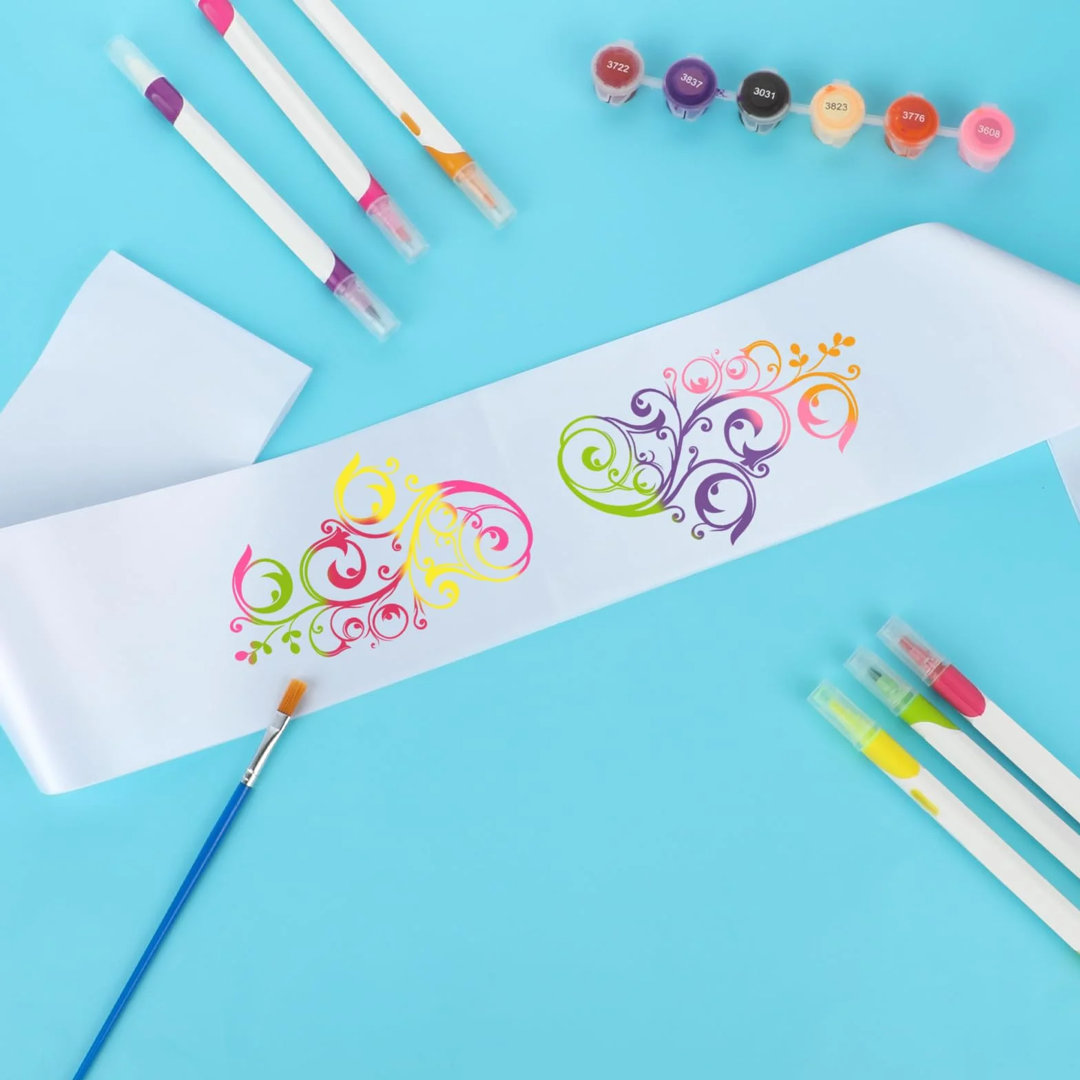 Prasacco 1 x satynowy biały szal satynowy, 154 x 9,5 cm, dla kobiet, DIY, wieczór panieński, ślub, przyjęcie urodzinowe, ukończenie szkoły, 1 szt