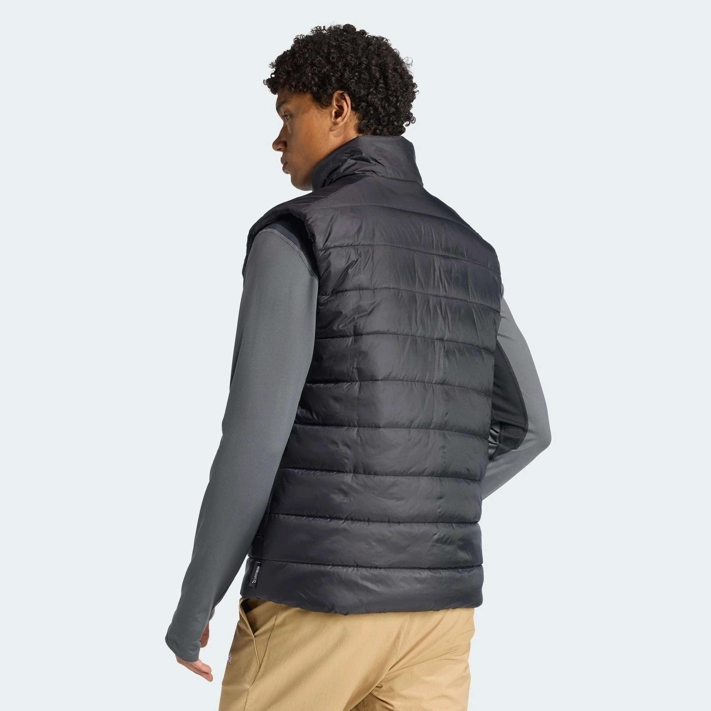 adidas heren Terrex Multi Essentials CLIMAWARM Padded Vest, Black, M