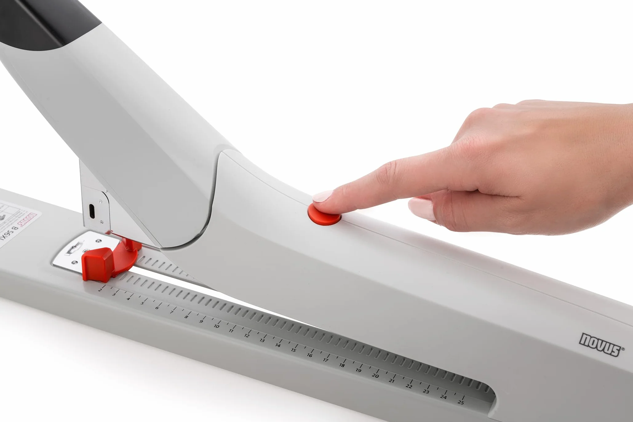 Novus B56 XL Zszywacz z długim ramieniem do dużych obciążeń, pojemność 20-170 arkuszy, głębokość zszywania 24,7 cm, zapobiegający zacinaniu się, inżynieria niemiecka (023-0062)