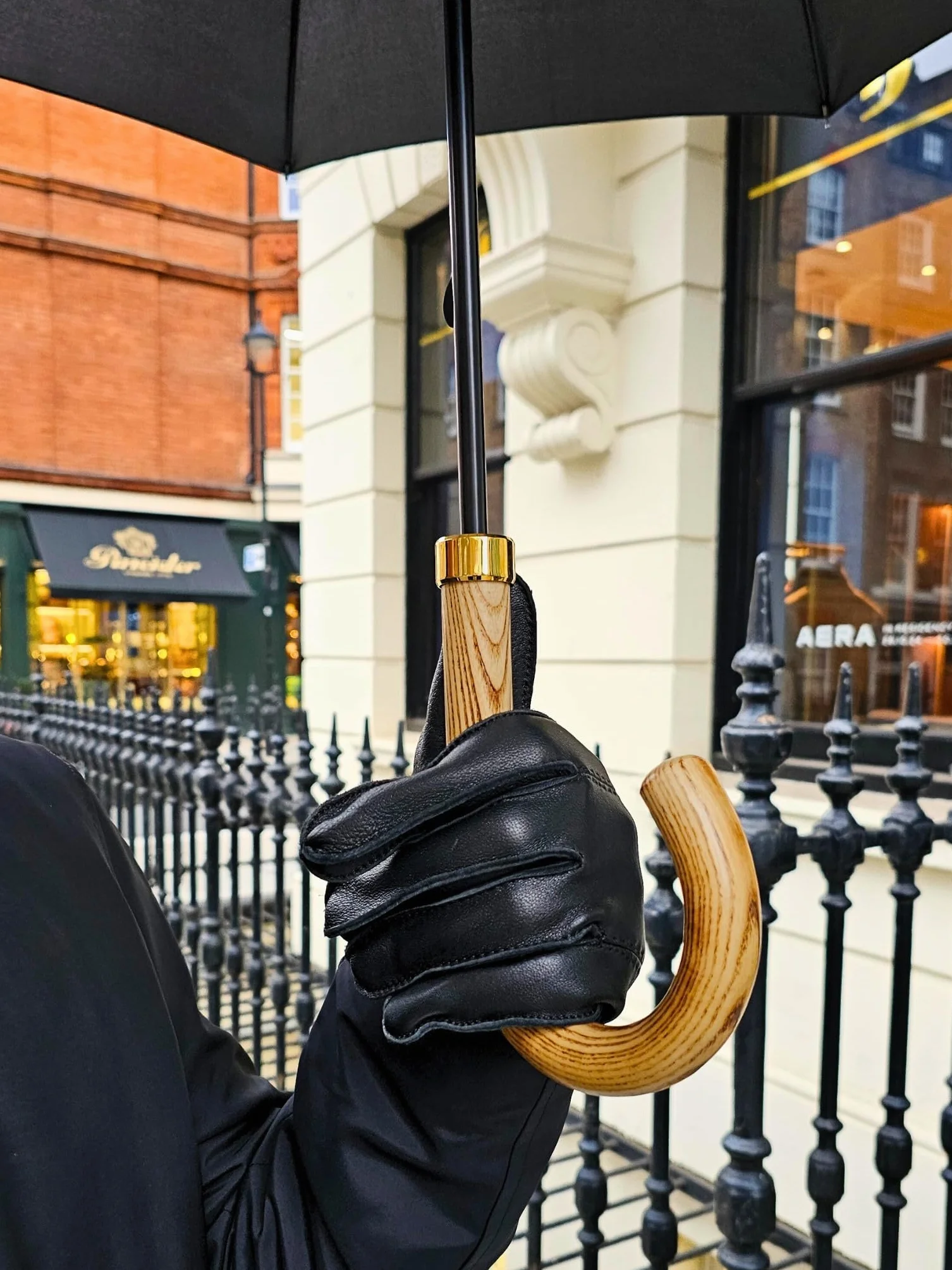 Fulton Parasol komisarz