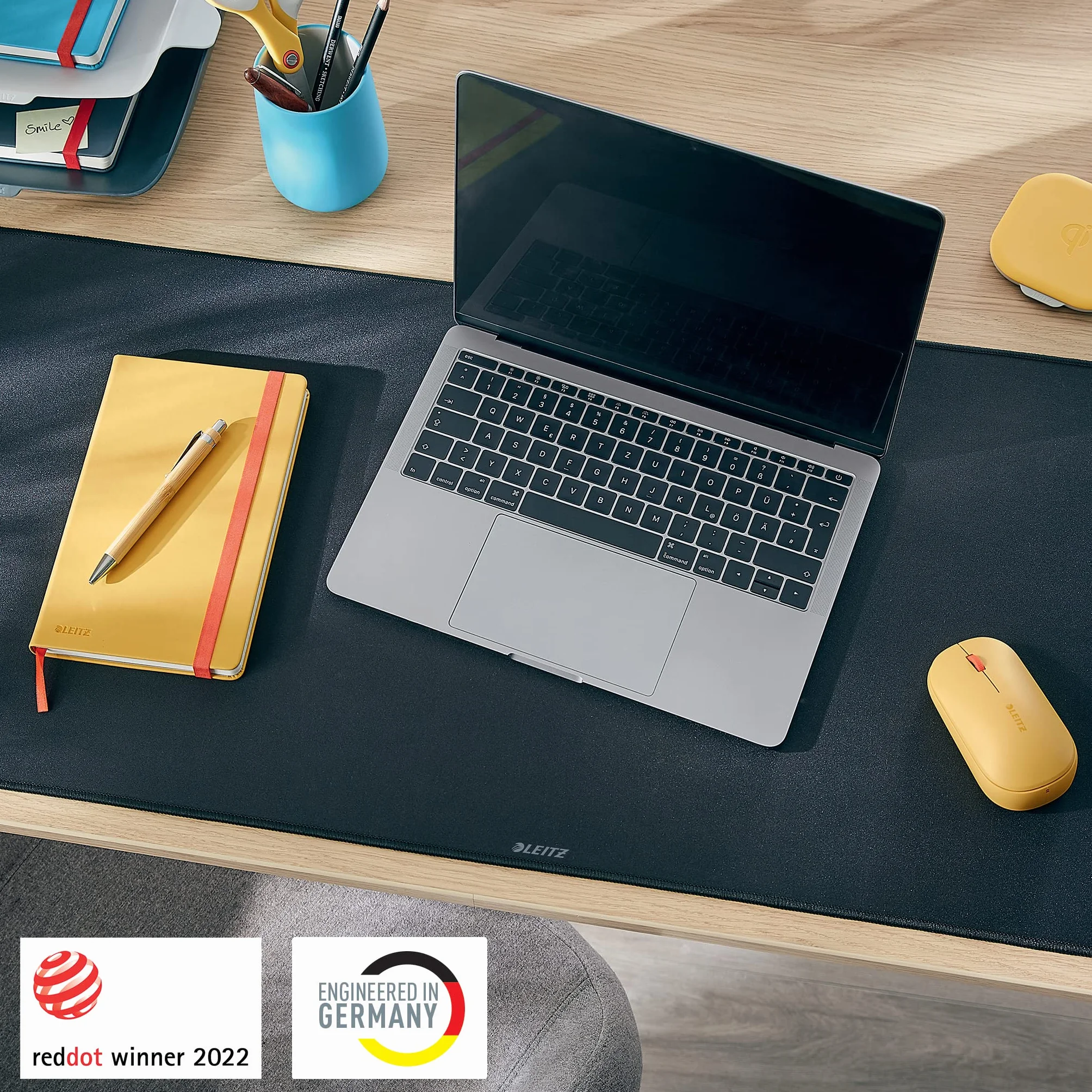 Leitz, Duża Mata na Biurko Leitz Cosy, do Domu i Biura, 80 × 40 cm, Ochronna Podkładka Antypoślizgowa pod Laptopa i Mysz, Kolor Aksamitny Szary (52680089)
