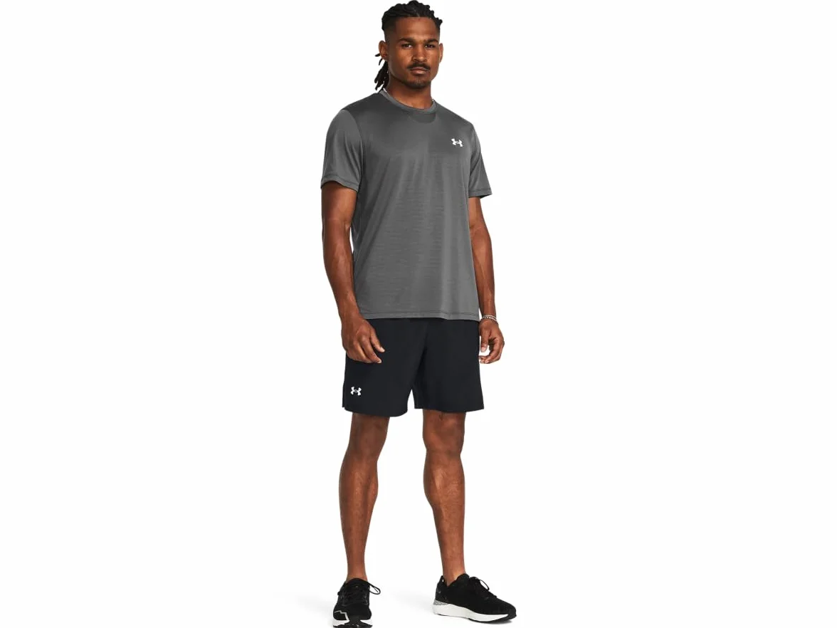 Under Armour Launch 7'' Krótki - Zrelaksowany Mężczyźni