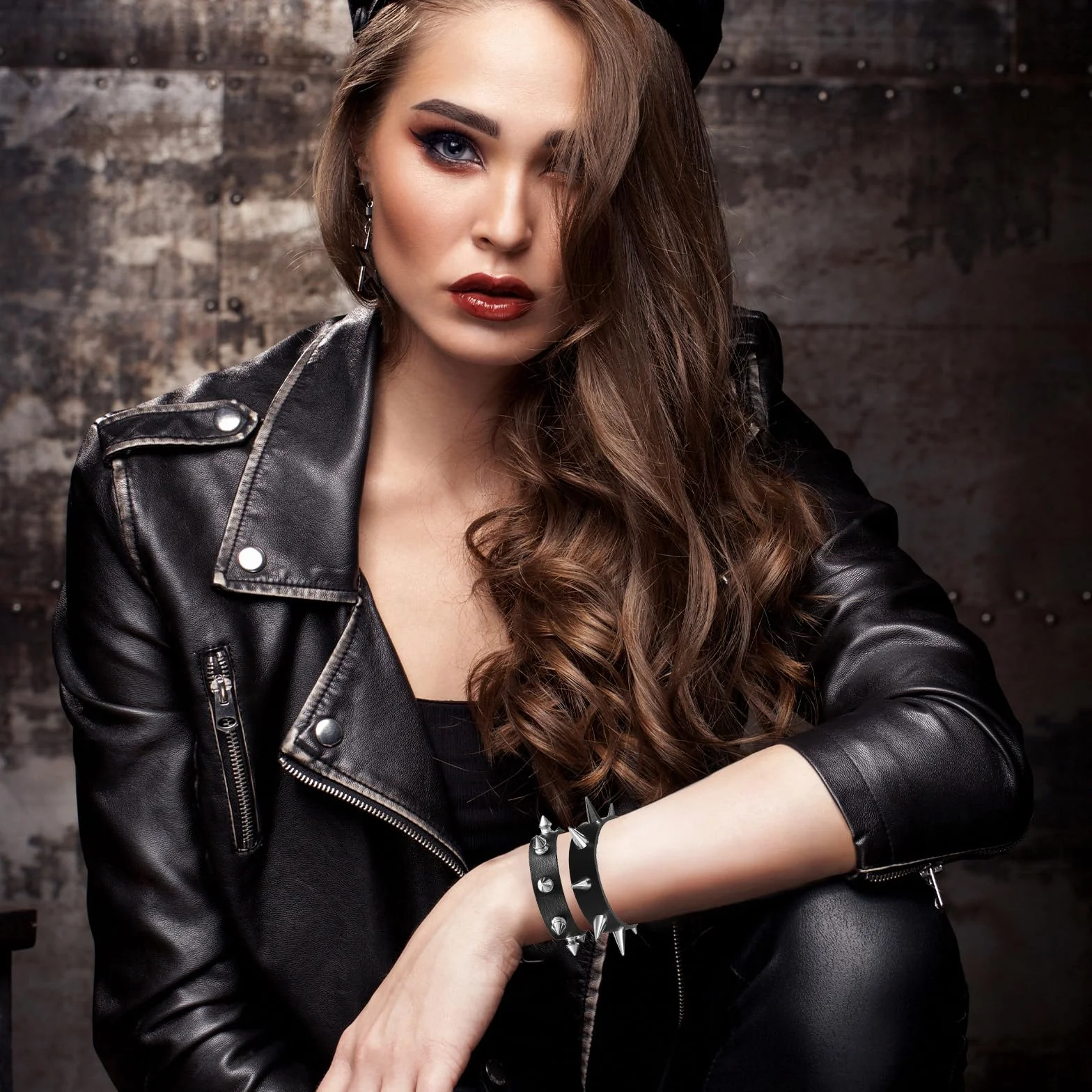 2 sztuki Bransoletka punkowa z nitami, punkowa skórzana bransoletka unisex, czarna, gotycka, bransoletka z nitami na rockową imprezę, koncert, cosplay