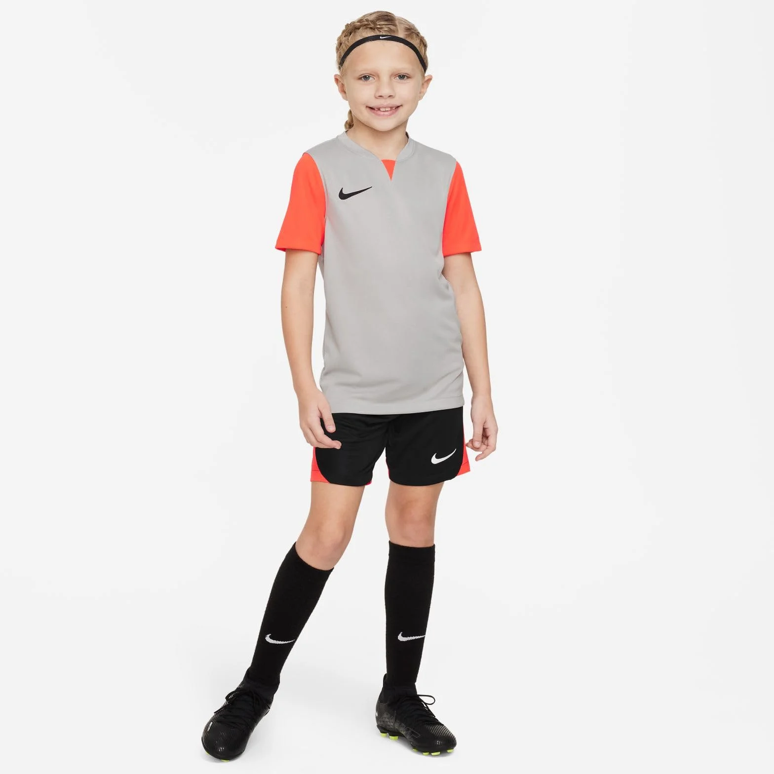 NIKE Koszulka z krótkim rękawem Soccer Jersey Uniseks - dzieci Y Nk Df Trophy V Jsy Ss