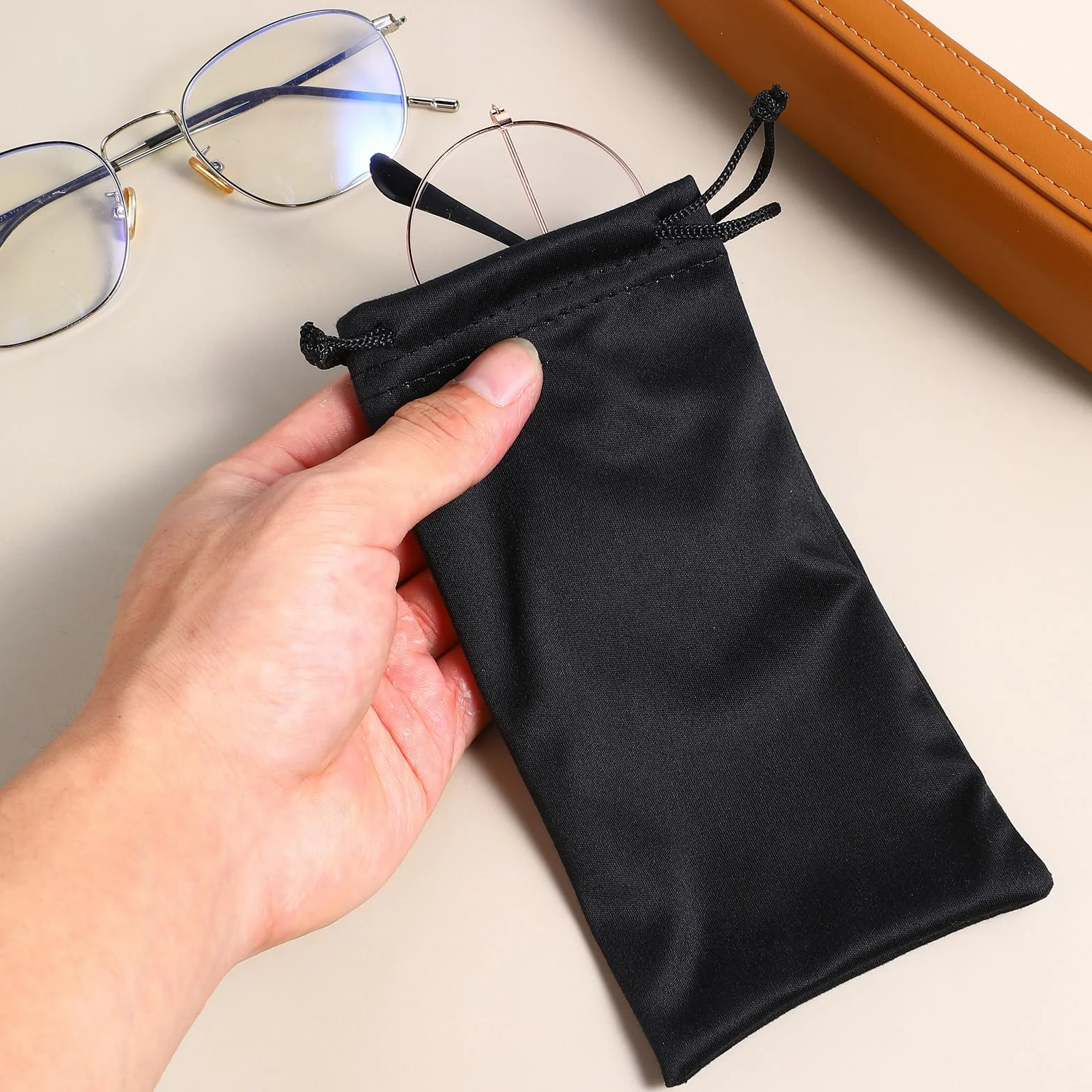 8 sztuk miękkich etui na okulary przeciwsłoneczne, z mikrofibry, wsuwane w okulary, woreczek na biżuterię, woreczek na okulary przeciwsłoneczne, woreczek na biżuterię, do ochrony i